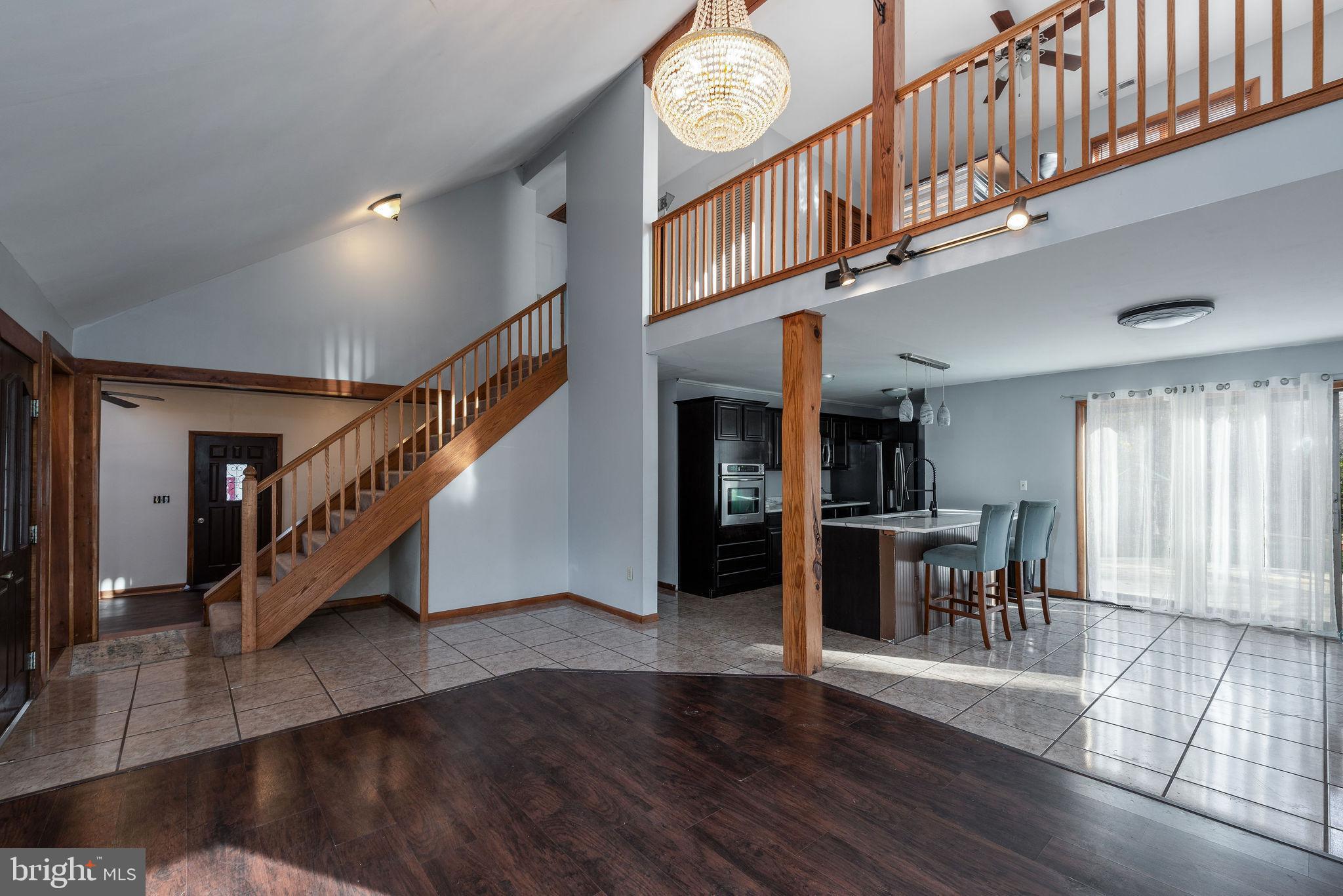 RIVER ISLE ESTATES - Residential