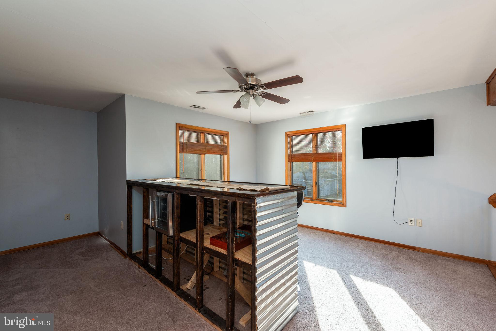 RIVER ISLE ESTATES - Residential