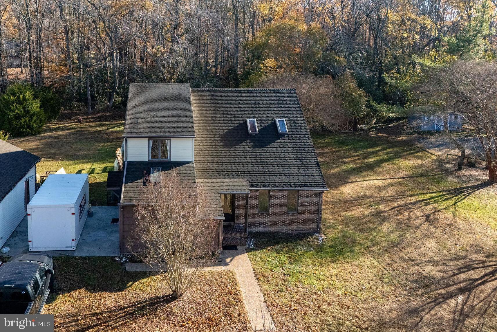 RIVER ISLE ESTATES - Residential