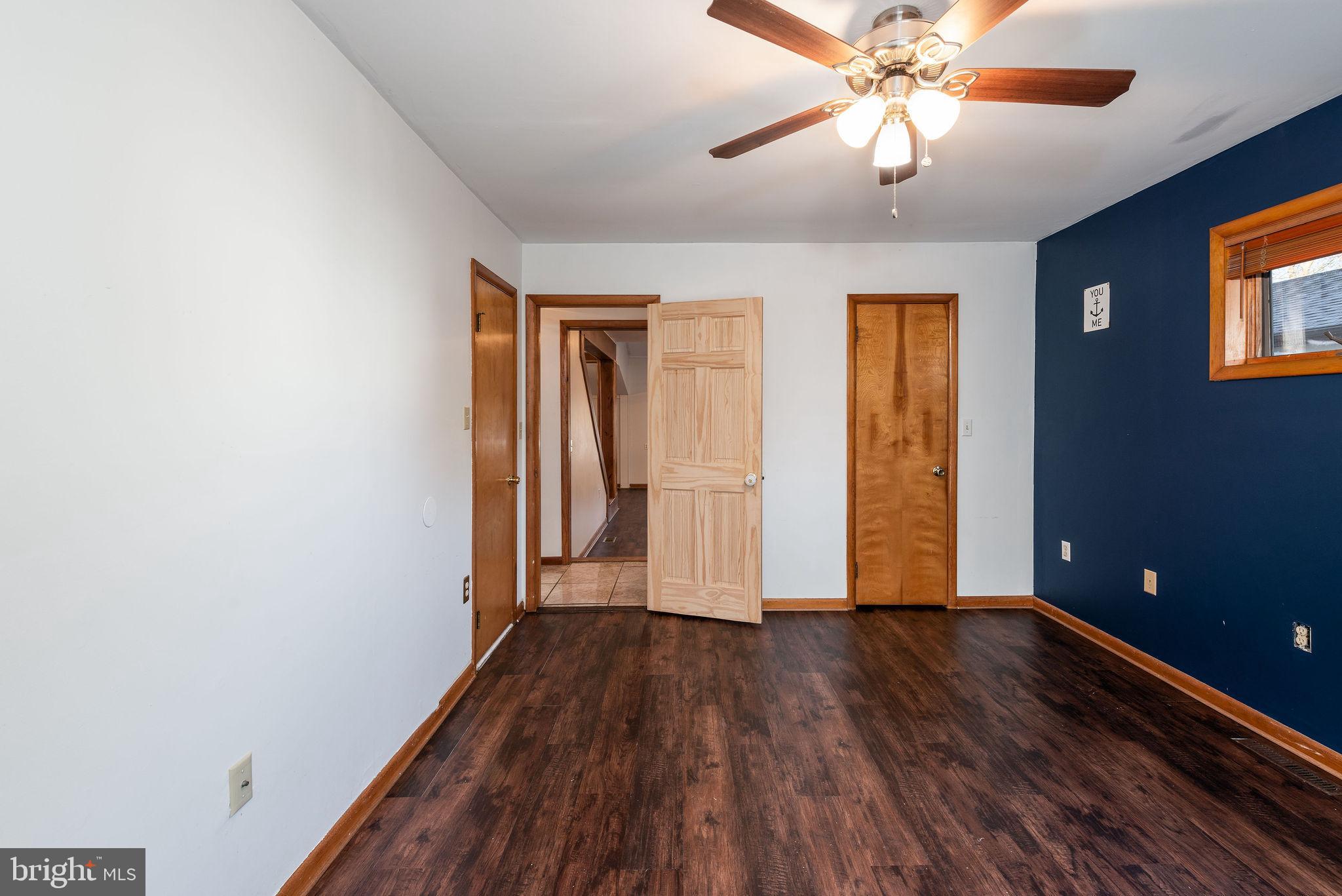 RIVER ISLE ESTATES - Residential