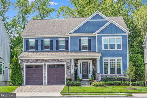 6513 MANOR RIDGE COURT FALLS CHURCH VA 22043