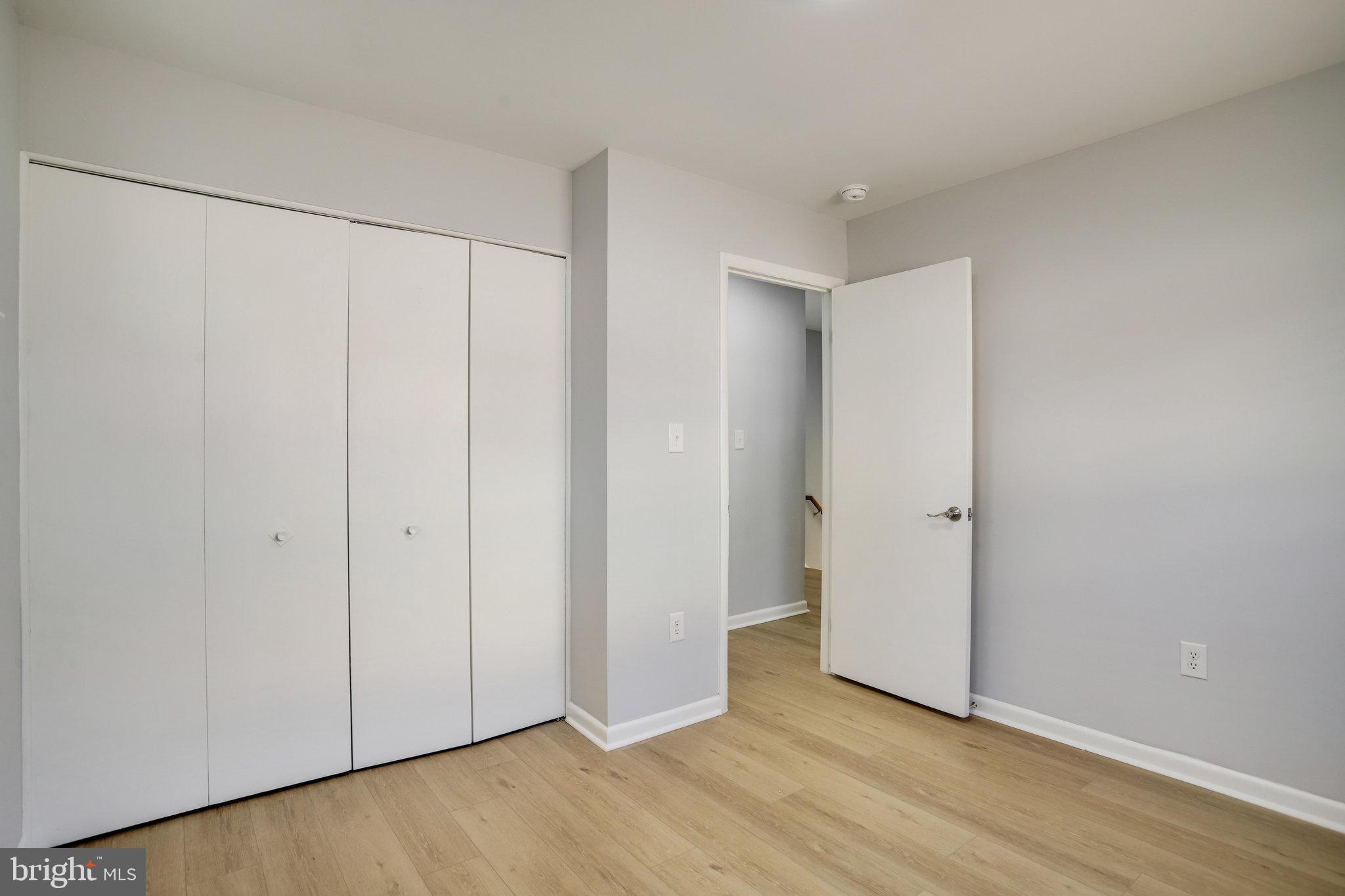 OAKWOOD KNOLLS - Residential