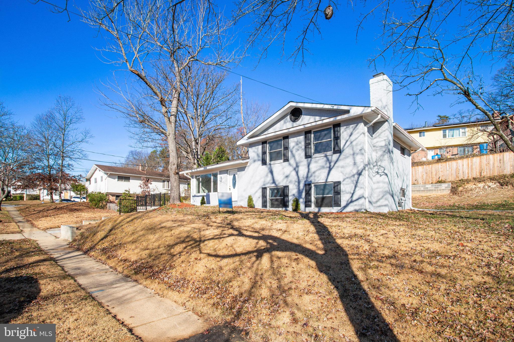 OAKWOOD KNOLLS - Residential