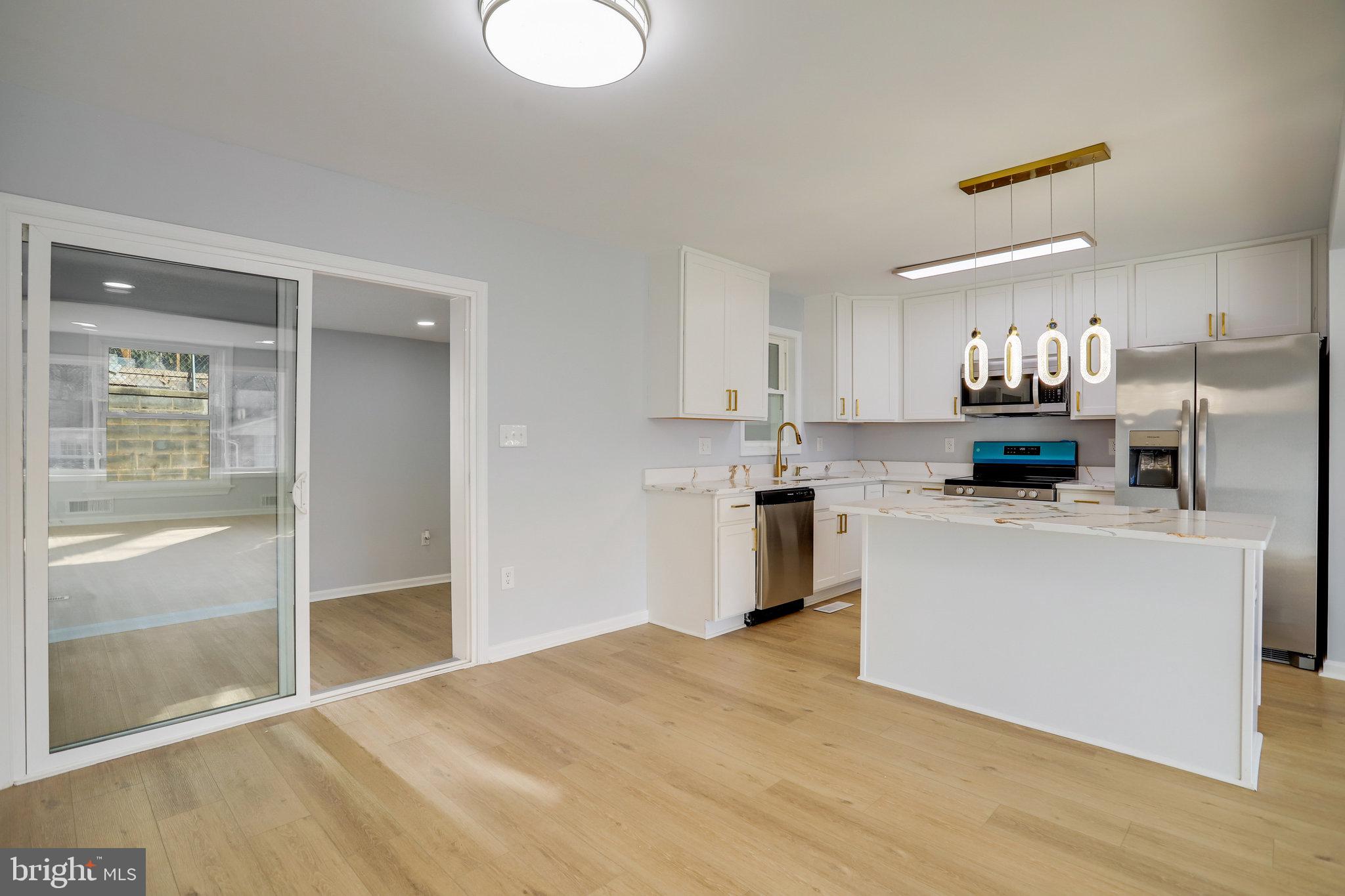 OAKWOOD KNOLLS - Residential