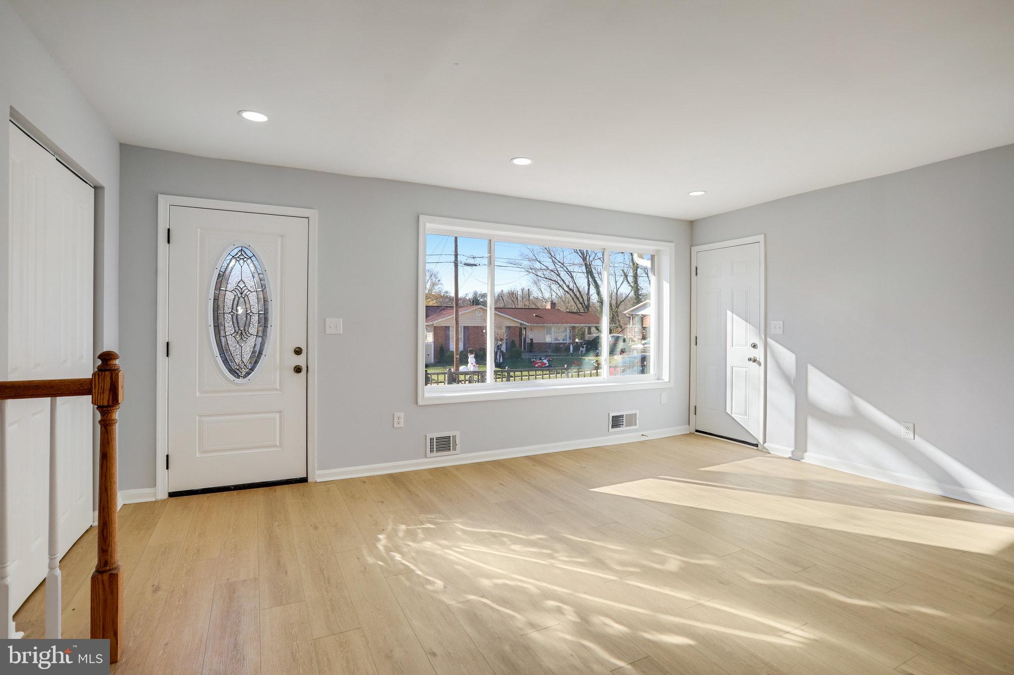 OAKWOOD KNOLLS - Residential