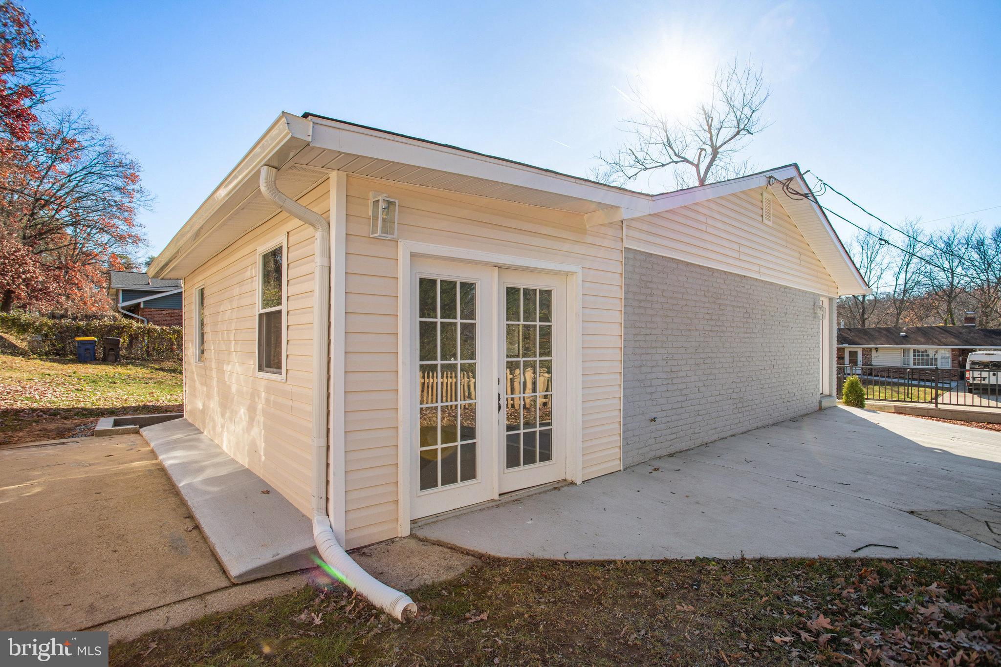 OAKWOOD KNOLLS - Residential