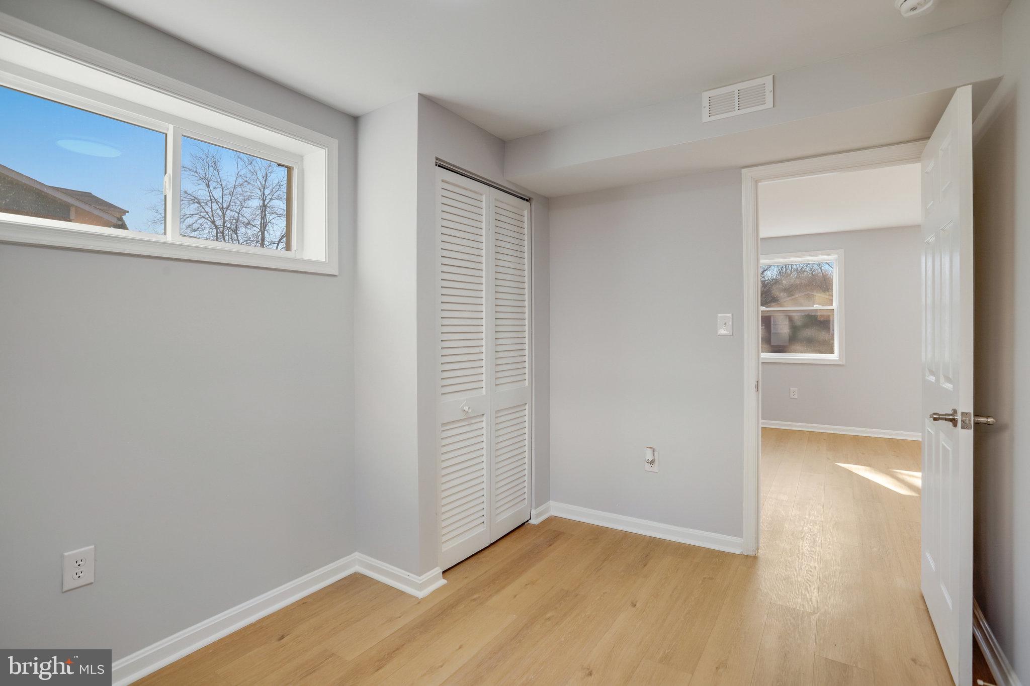 OAKWOOD KNOLLS - Residential