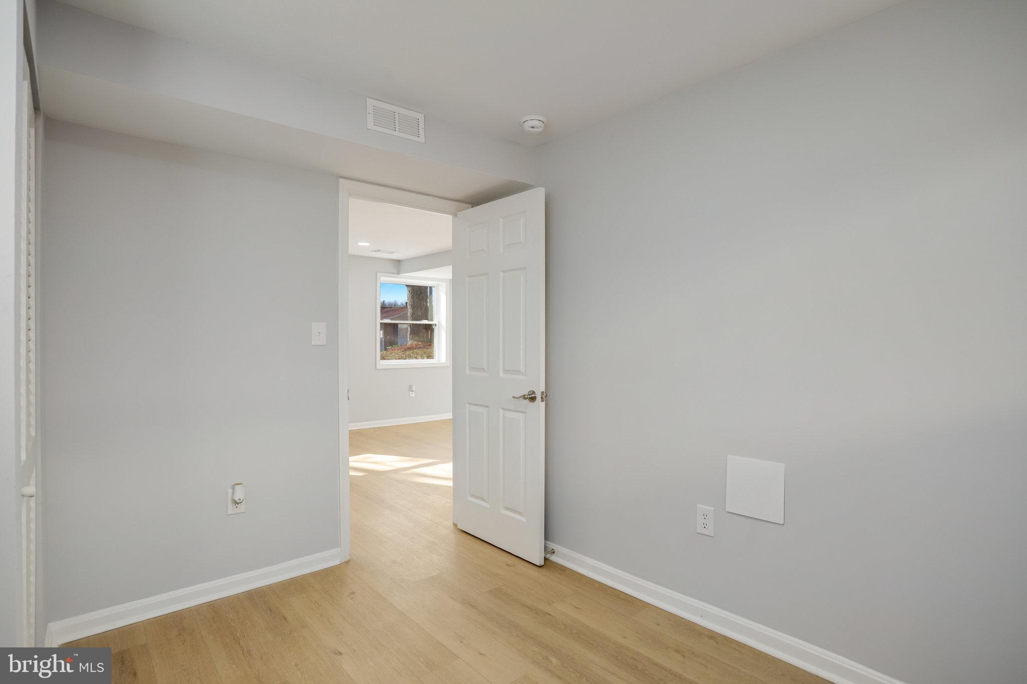 OAKWOOD KNOLLS - Residential