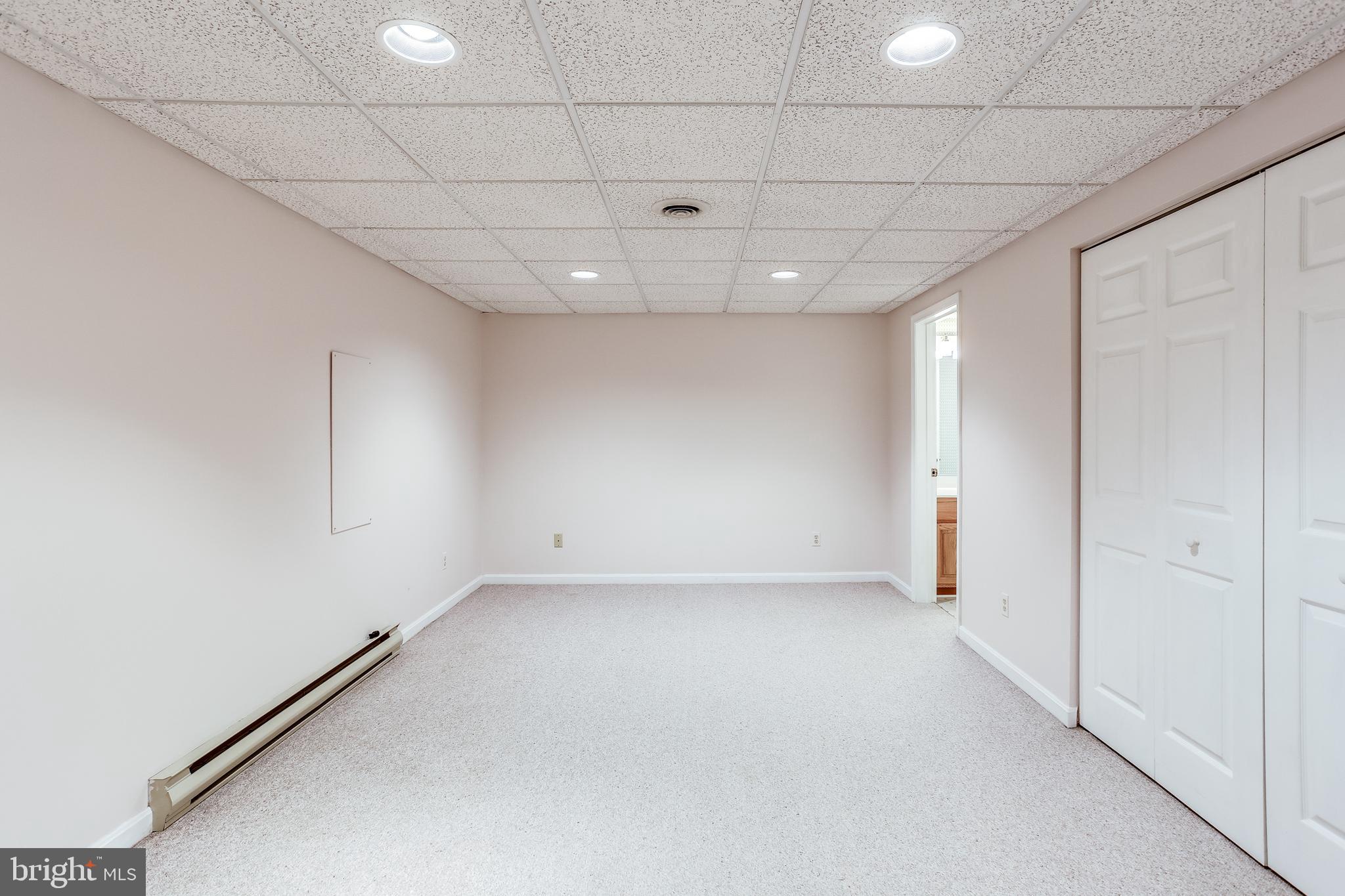 BURLEIGH MANOR - Residential