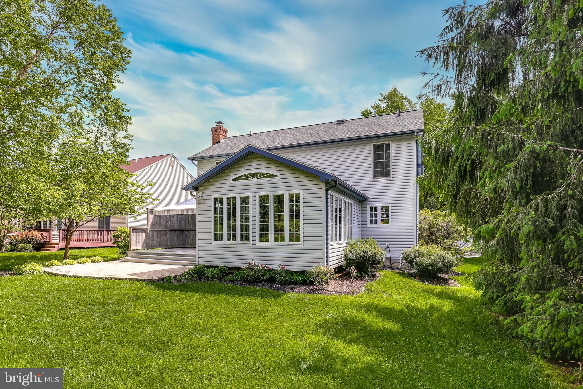 BURLEIGH MANOR - Residential