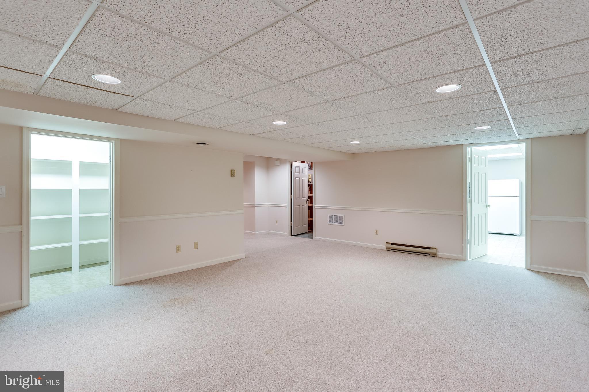 BURLEIGH MANOR - Residential