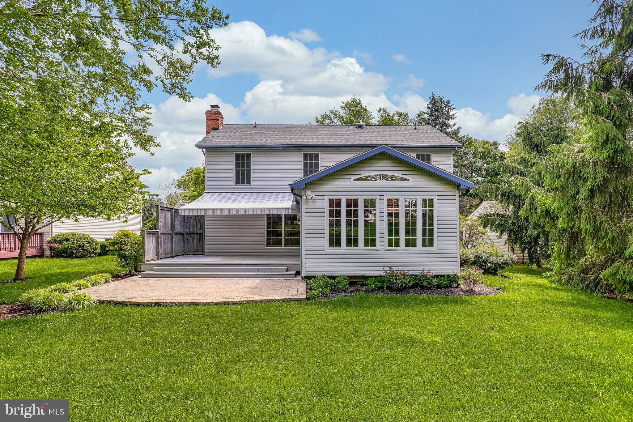 BURLEIGH MANOR - Residential