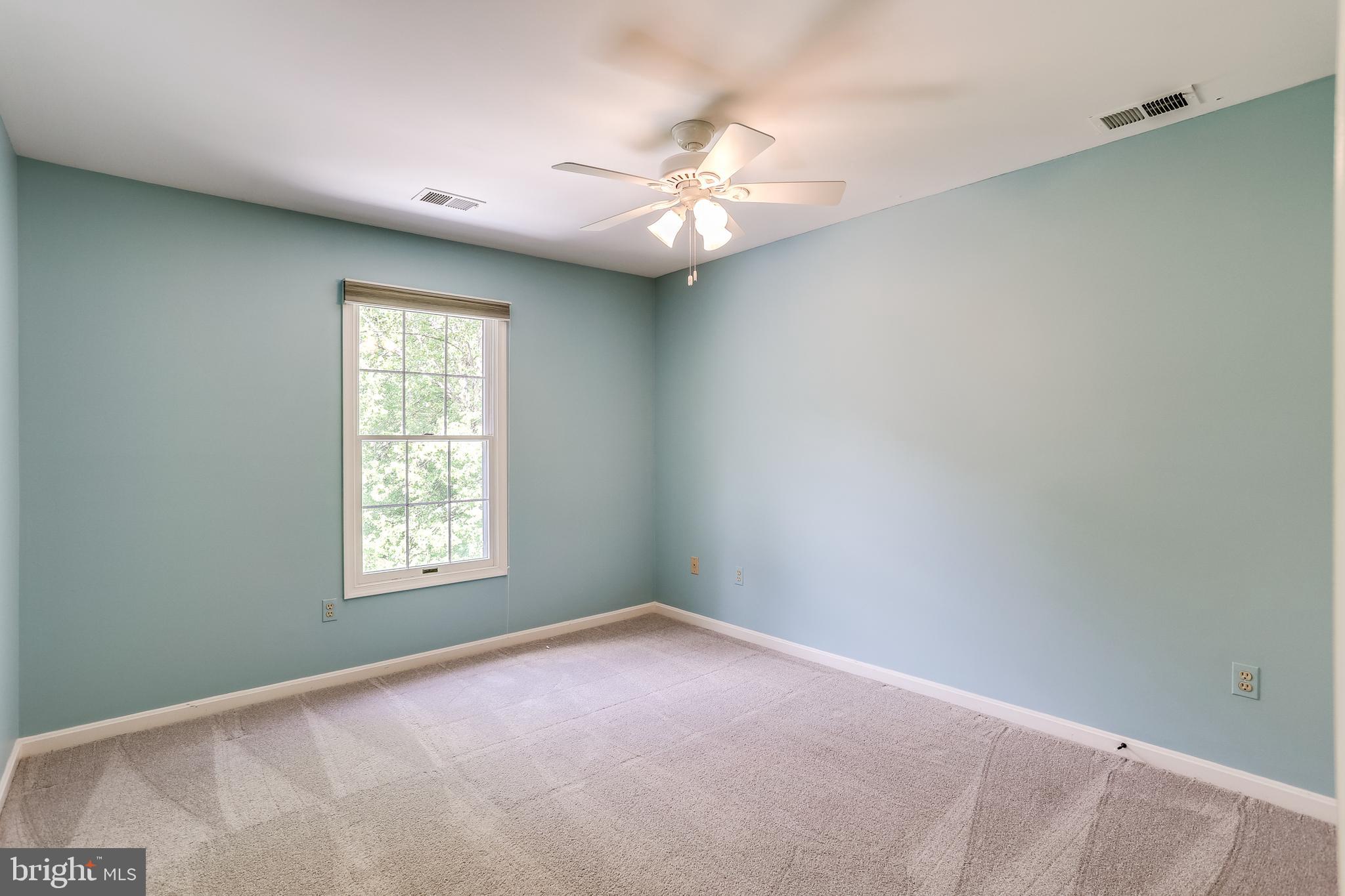 BURLEIGH MANOR - Residential