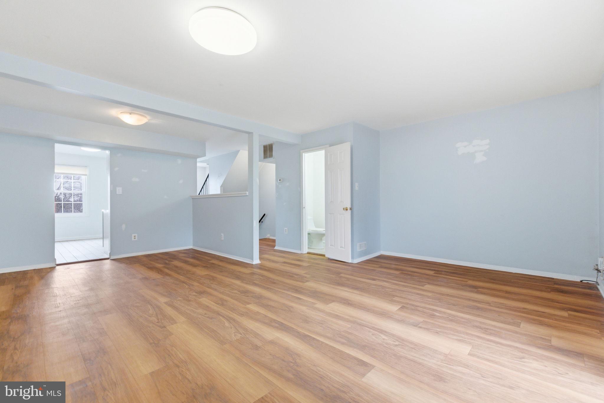 GEORGETOWN  VILLAGE - Residential