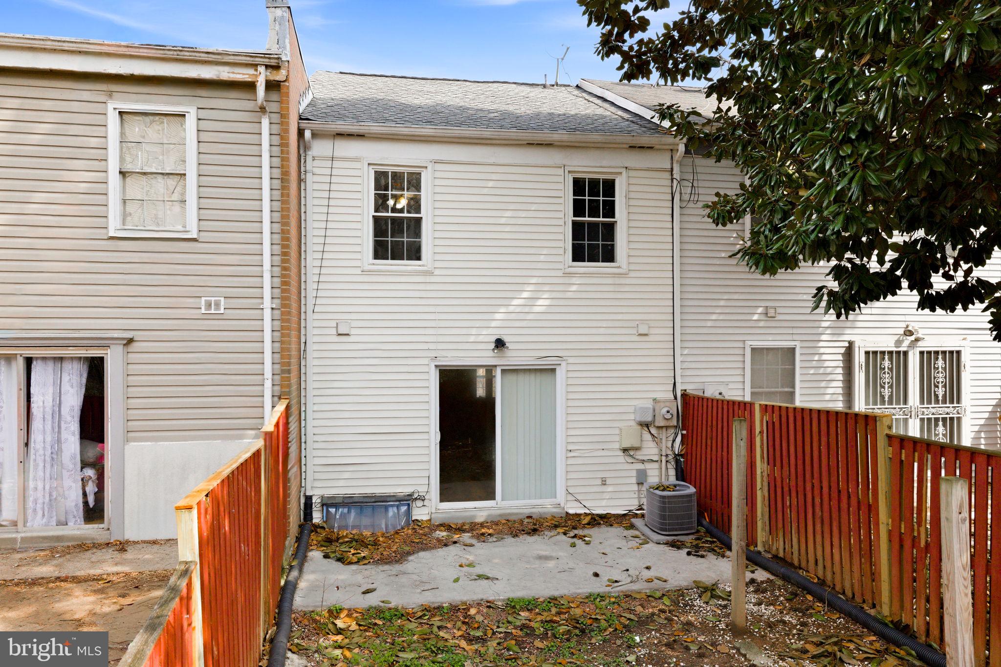 GEORGETOWN  VILLAGE - Residential