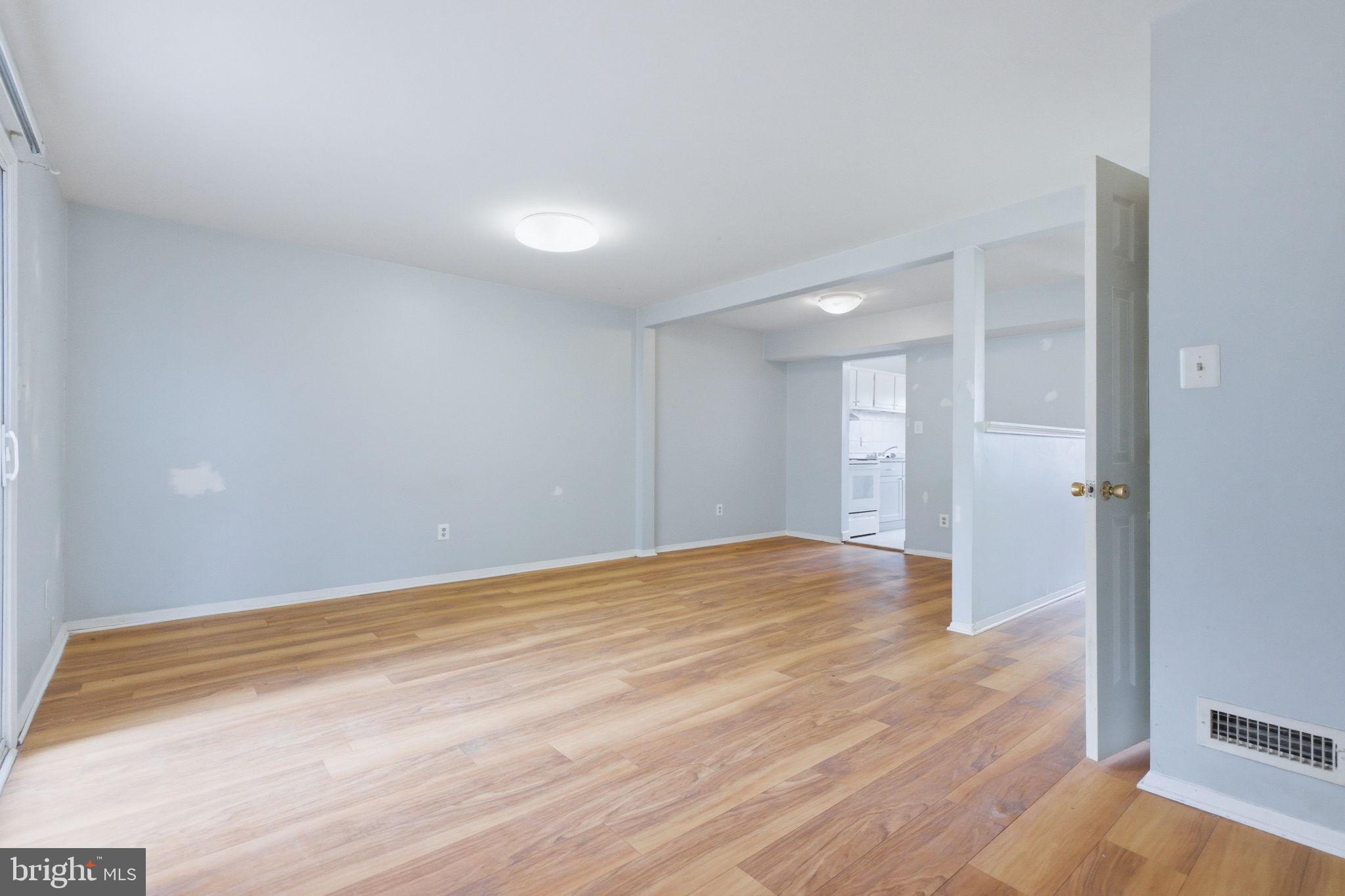 GEORGETOWN  VILLAGE - Residential