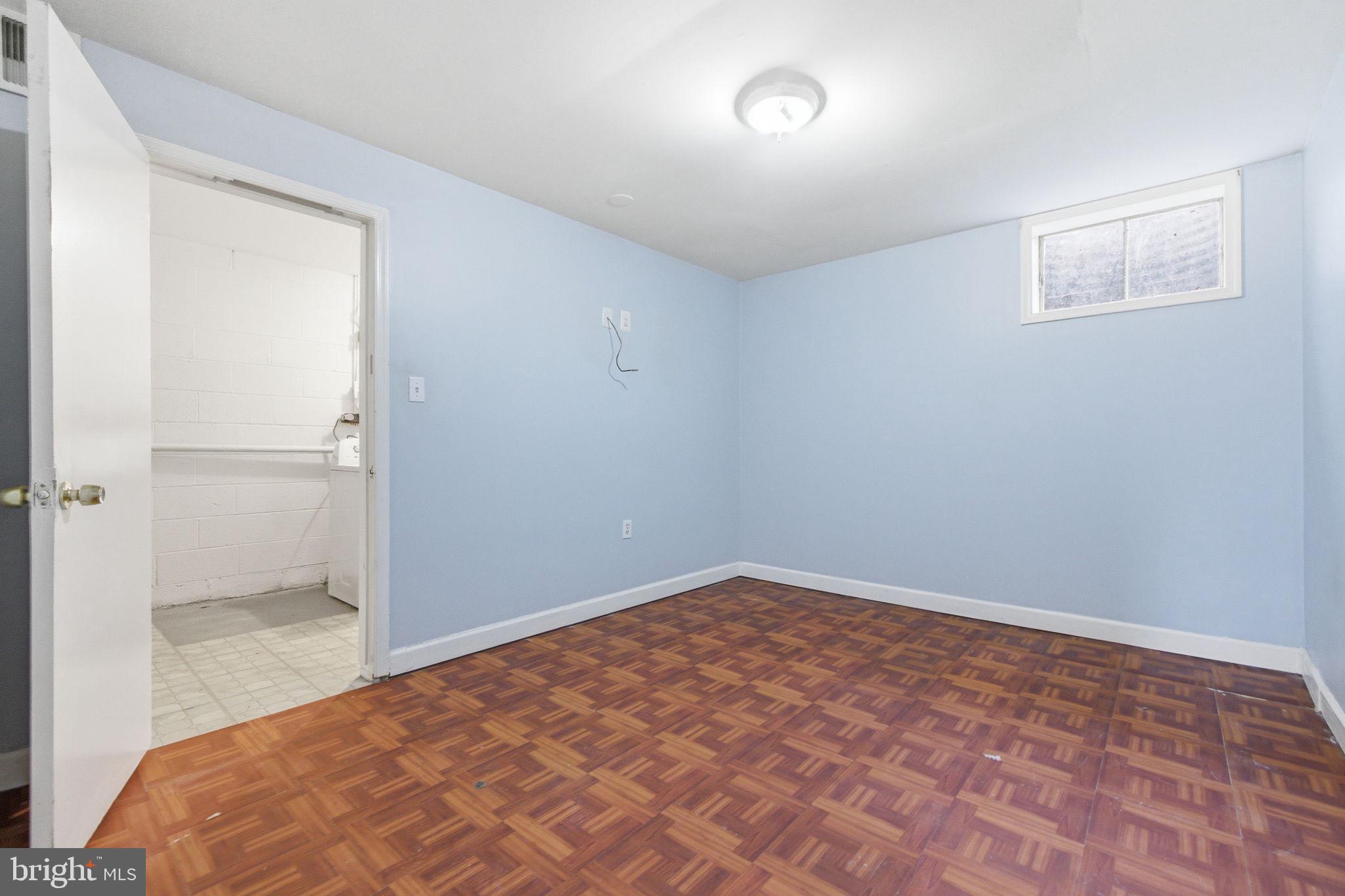 GEORGETOWN  VILLAGE - Residential