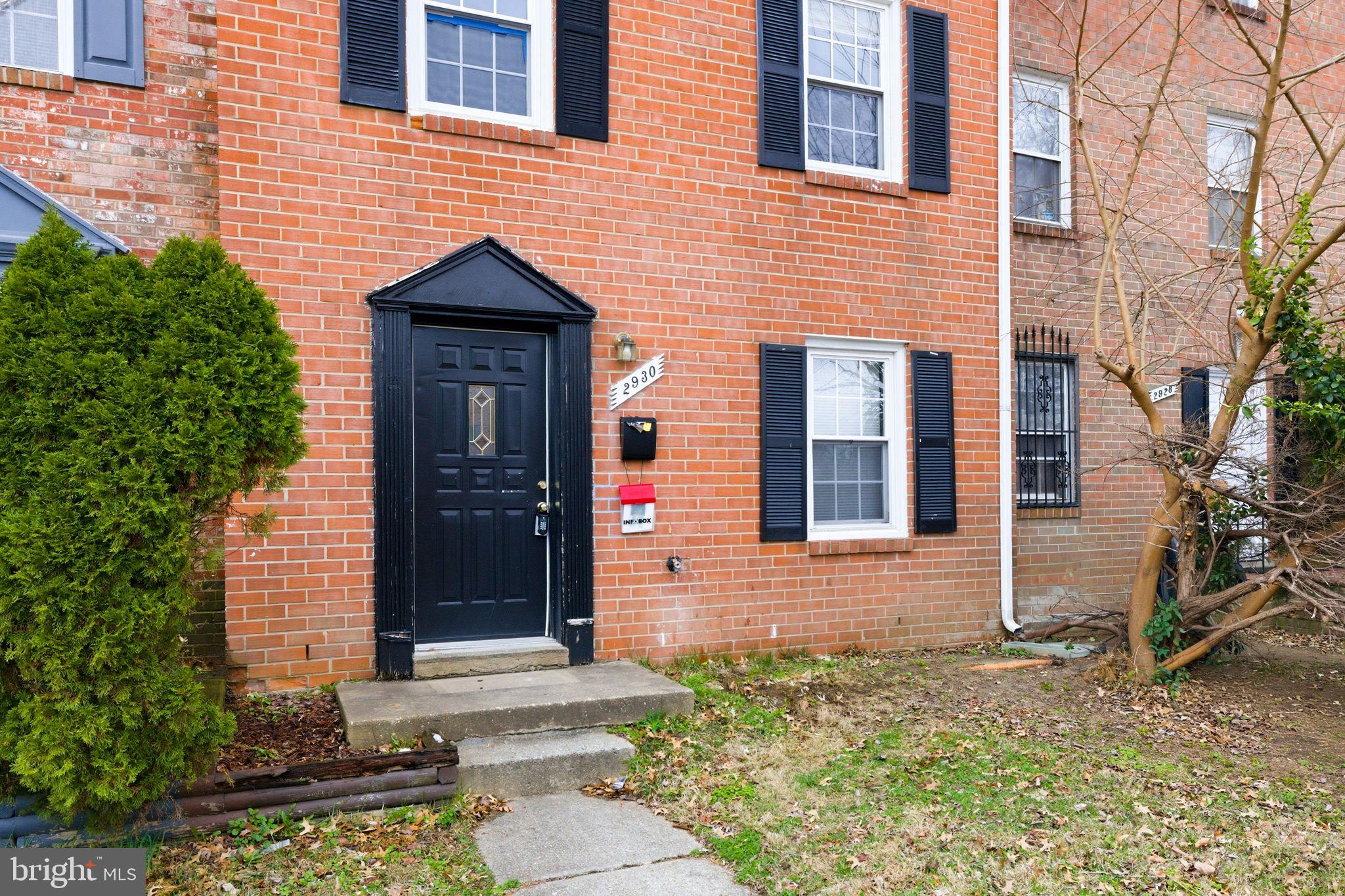 GEORGETOWN  VILLAGE - Residential