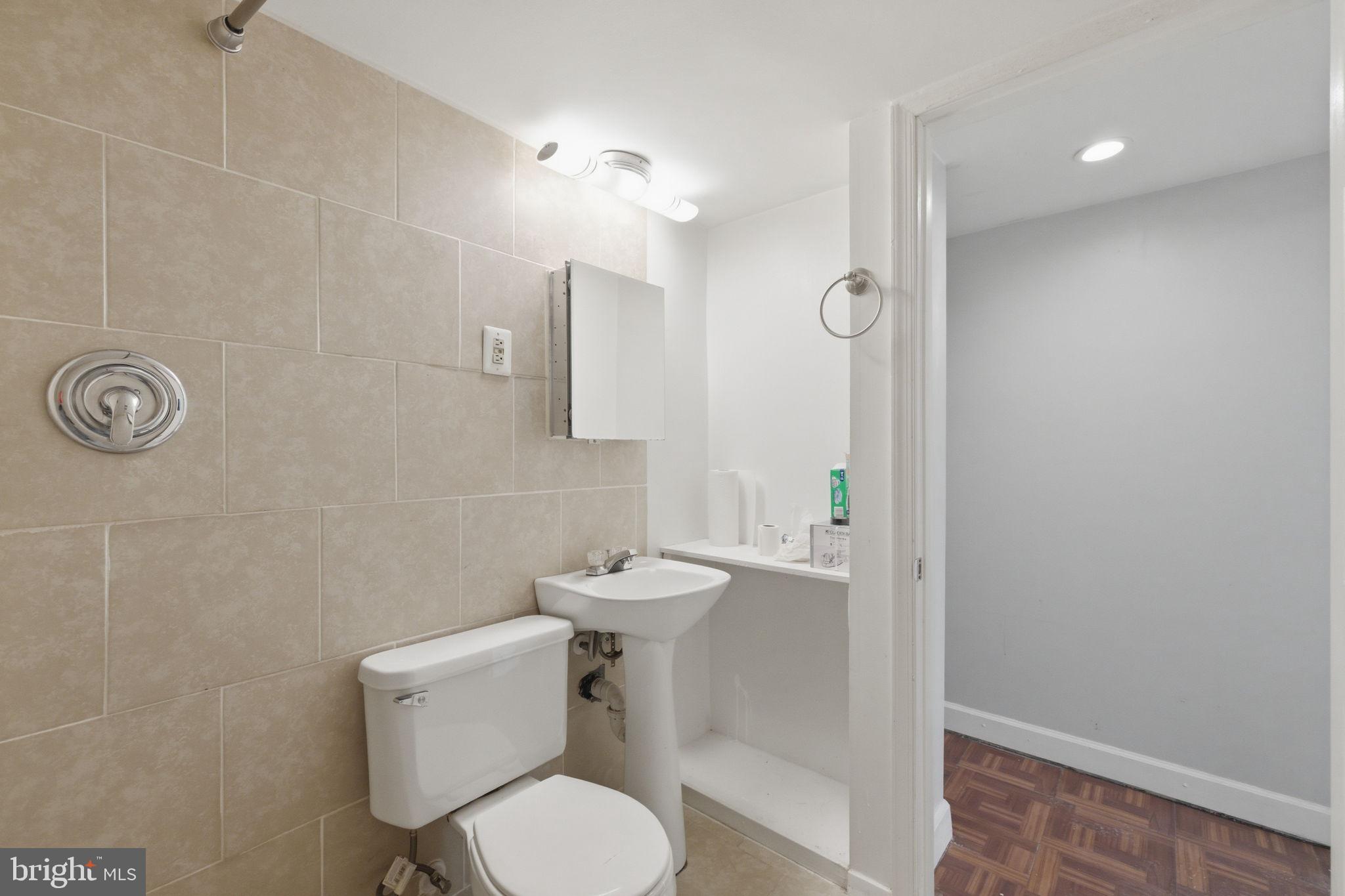 GEORGETOWN  VILLAGE - Residential