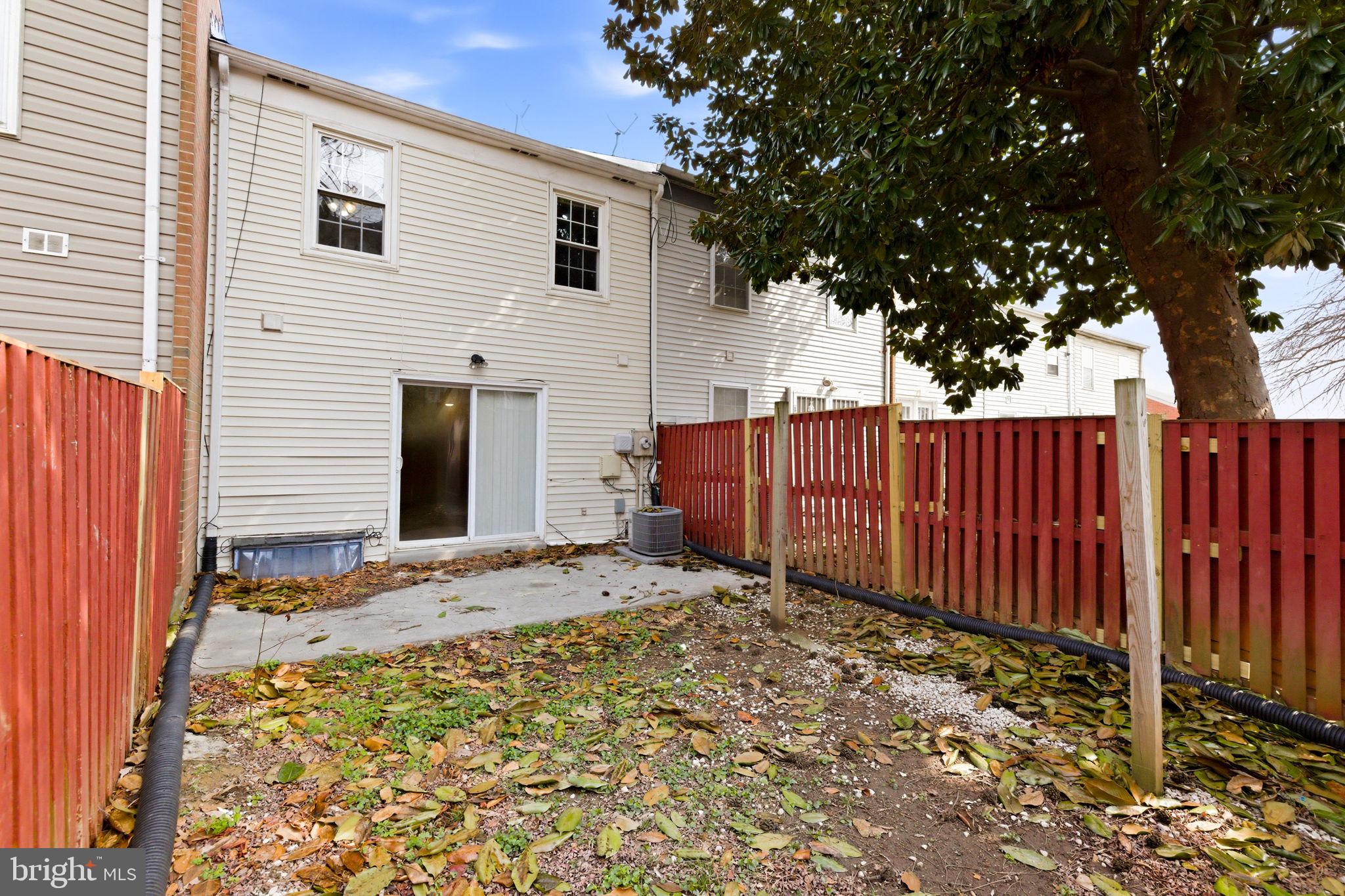 GEORGETOWN  VILLAGE - Residential