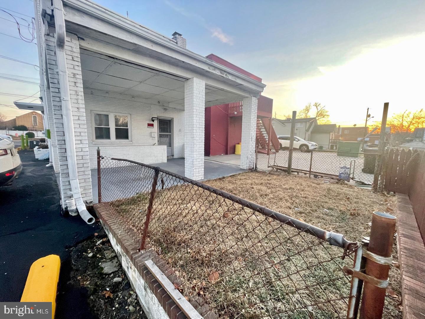 4747 WESTFIELD AVENUE