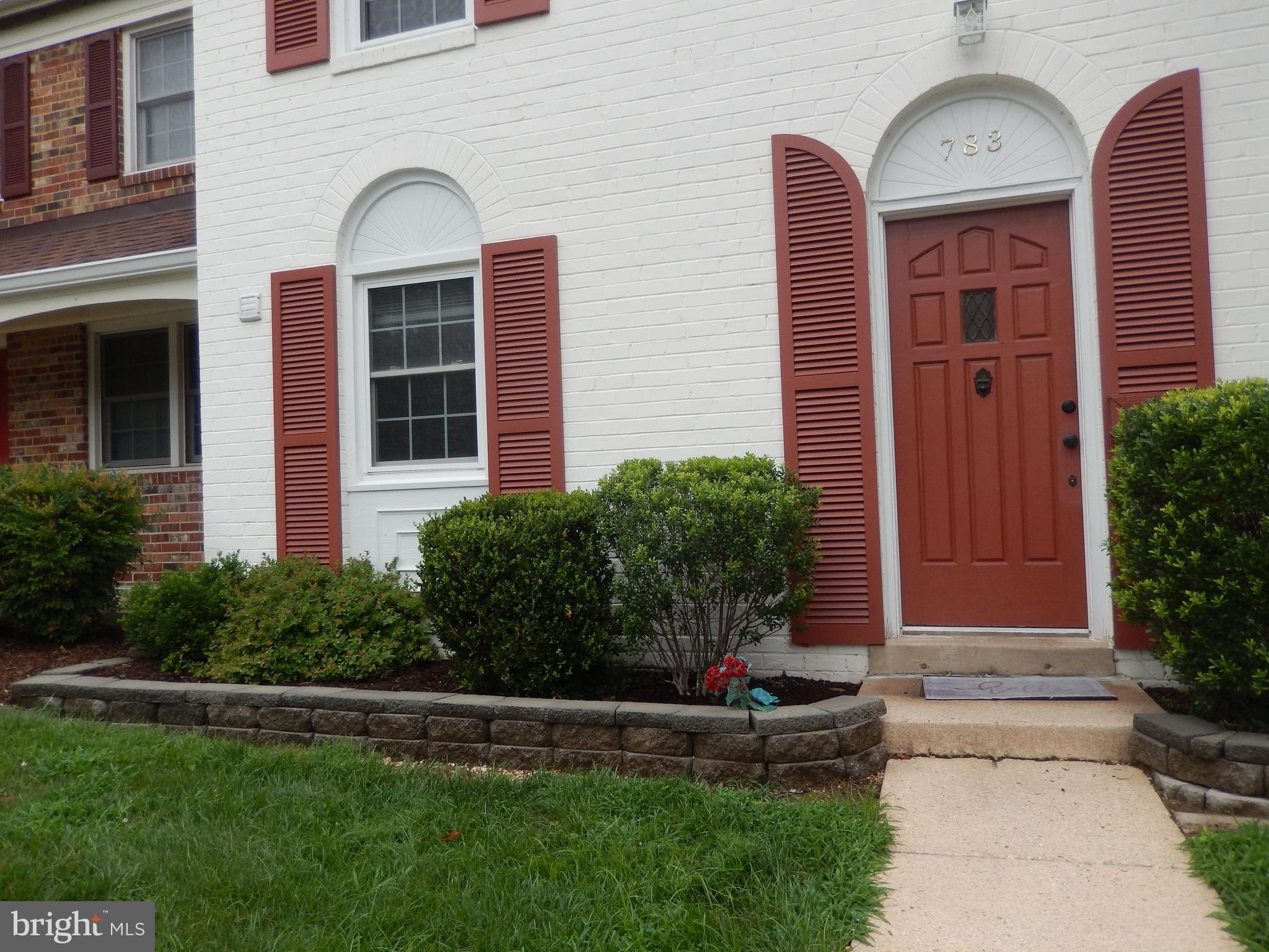 WOODLEY GARDENS - Residential Lease