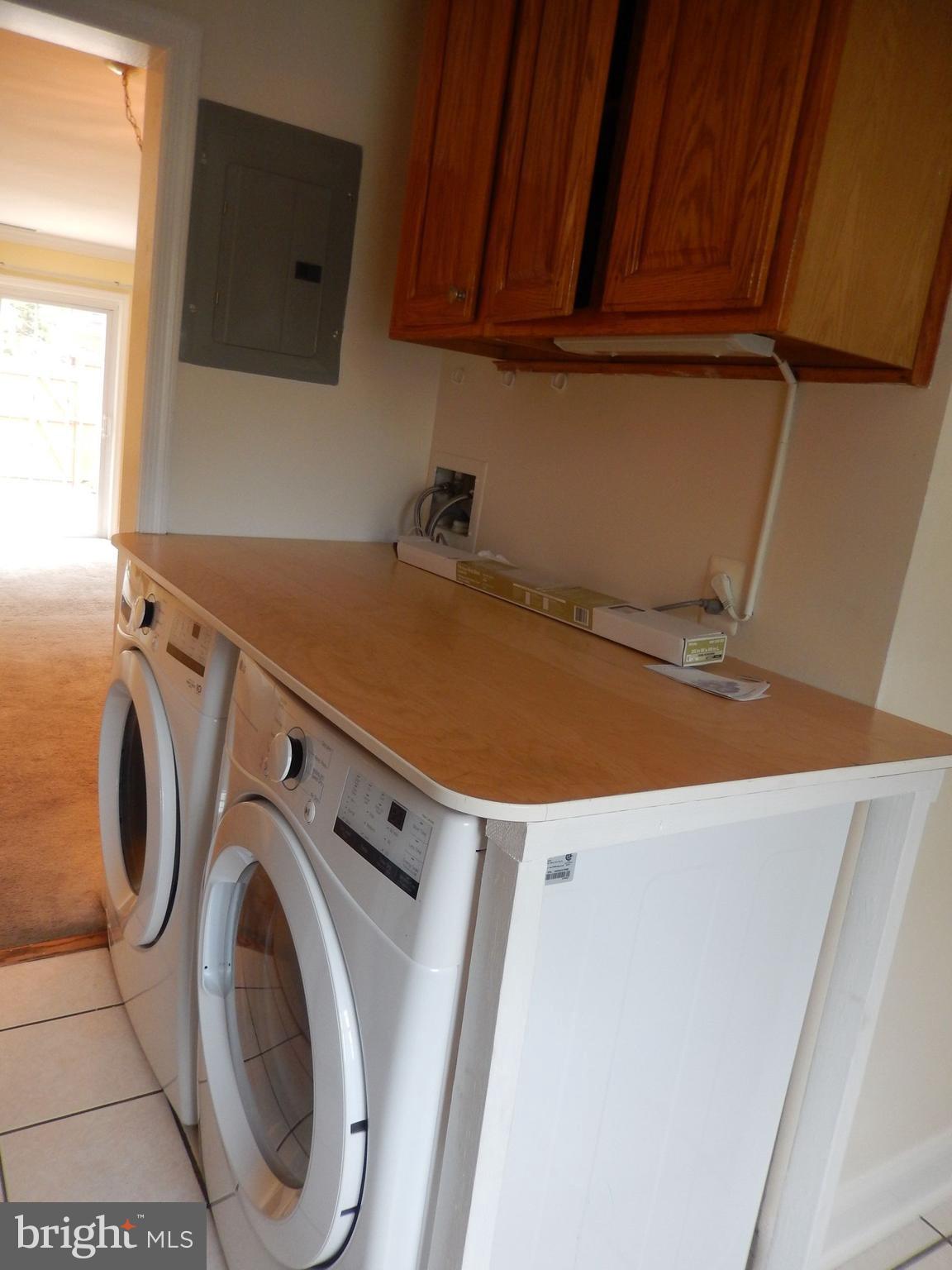 WOODLEY GARDENS - Residential Lease