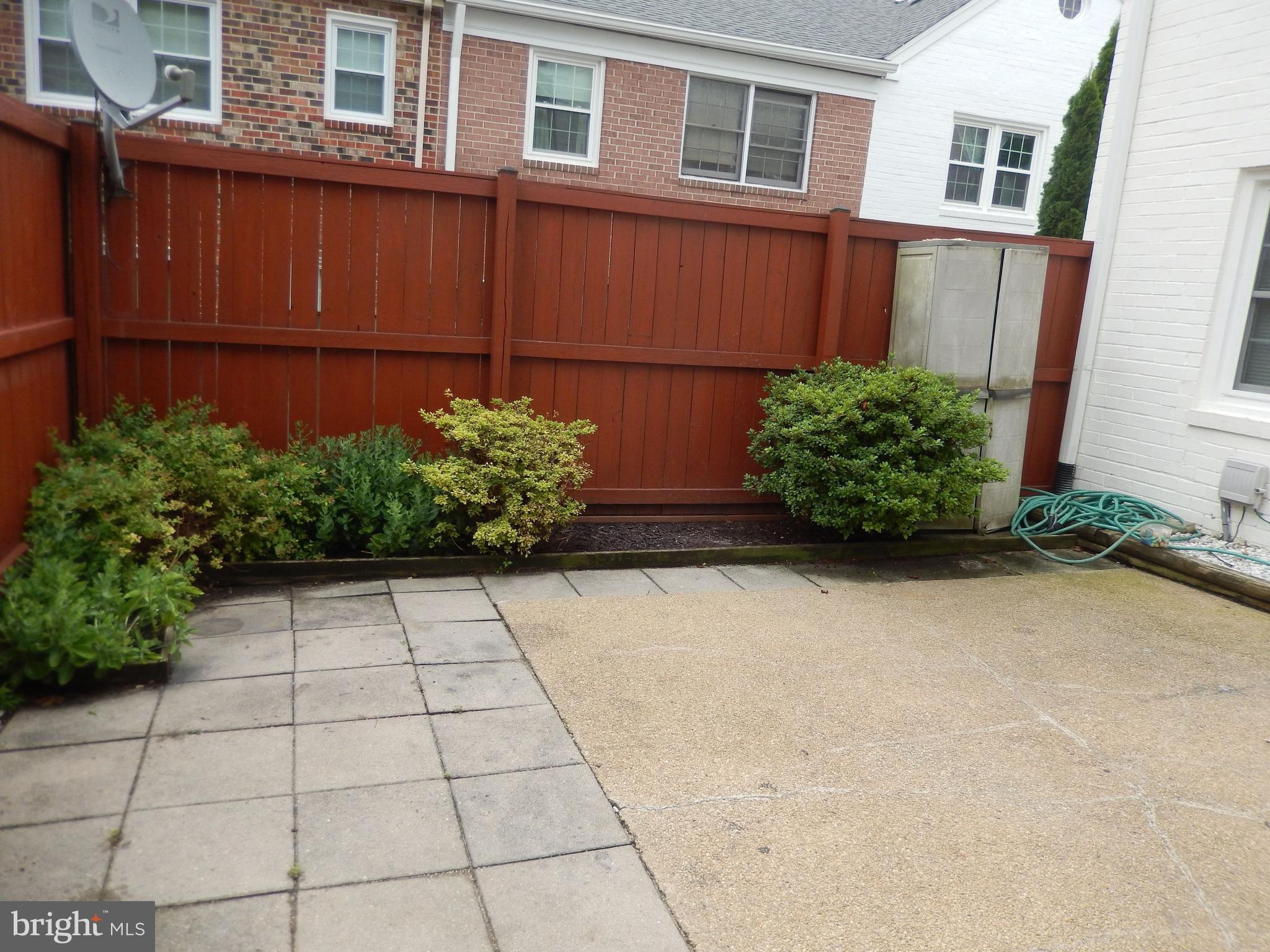 WOODLEY GARDENS - Residential Lease