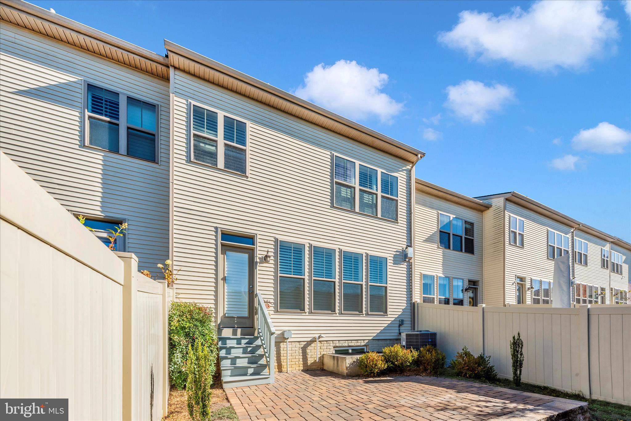 MILL ISLAND AT WORMAN'S MILL - Residential