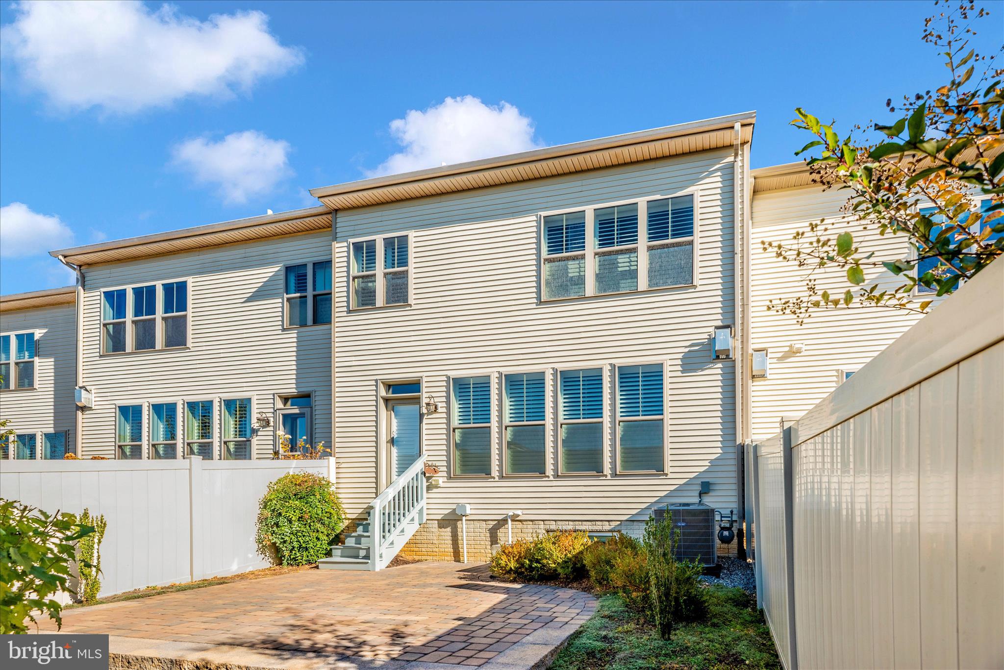 MILL ISLAND AT WORMAN'S MILL - Residential