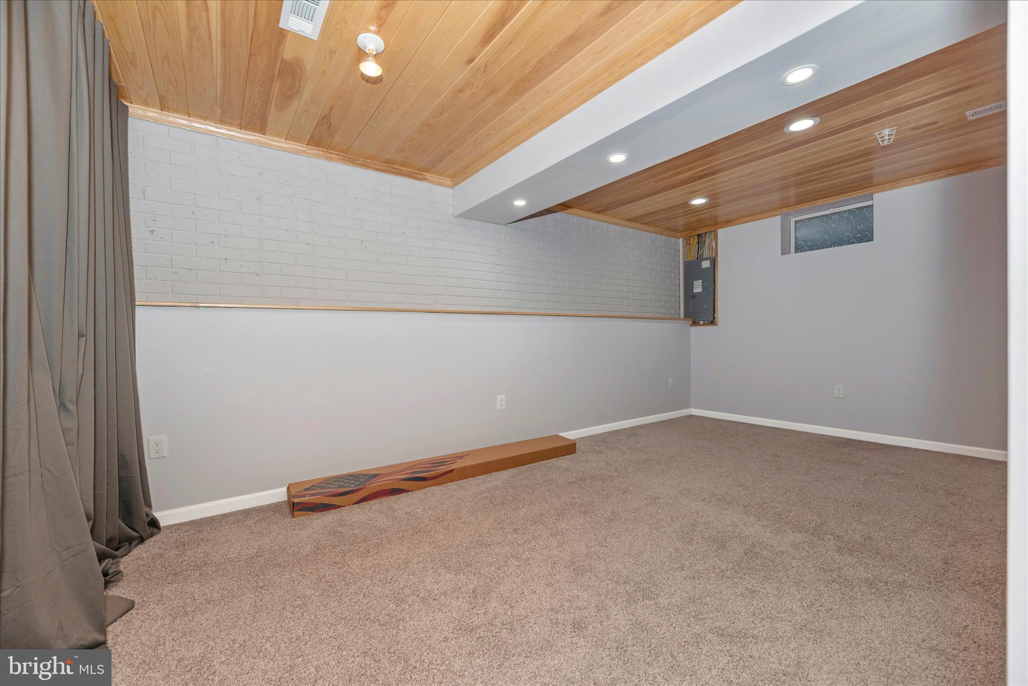 MILL ISLAND AT WORMAN'S MILL - Residential