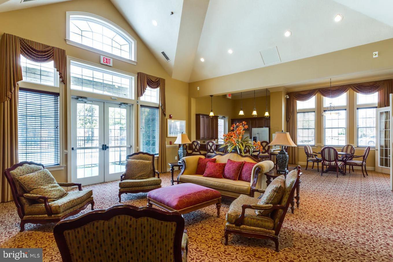 EDELEN STATION CONDOMINIUMS - Residential Lease