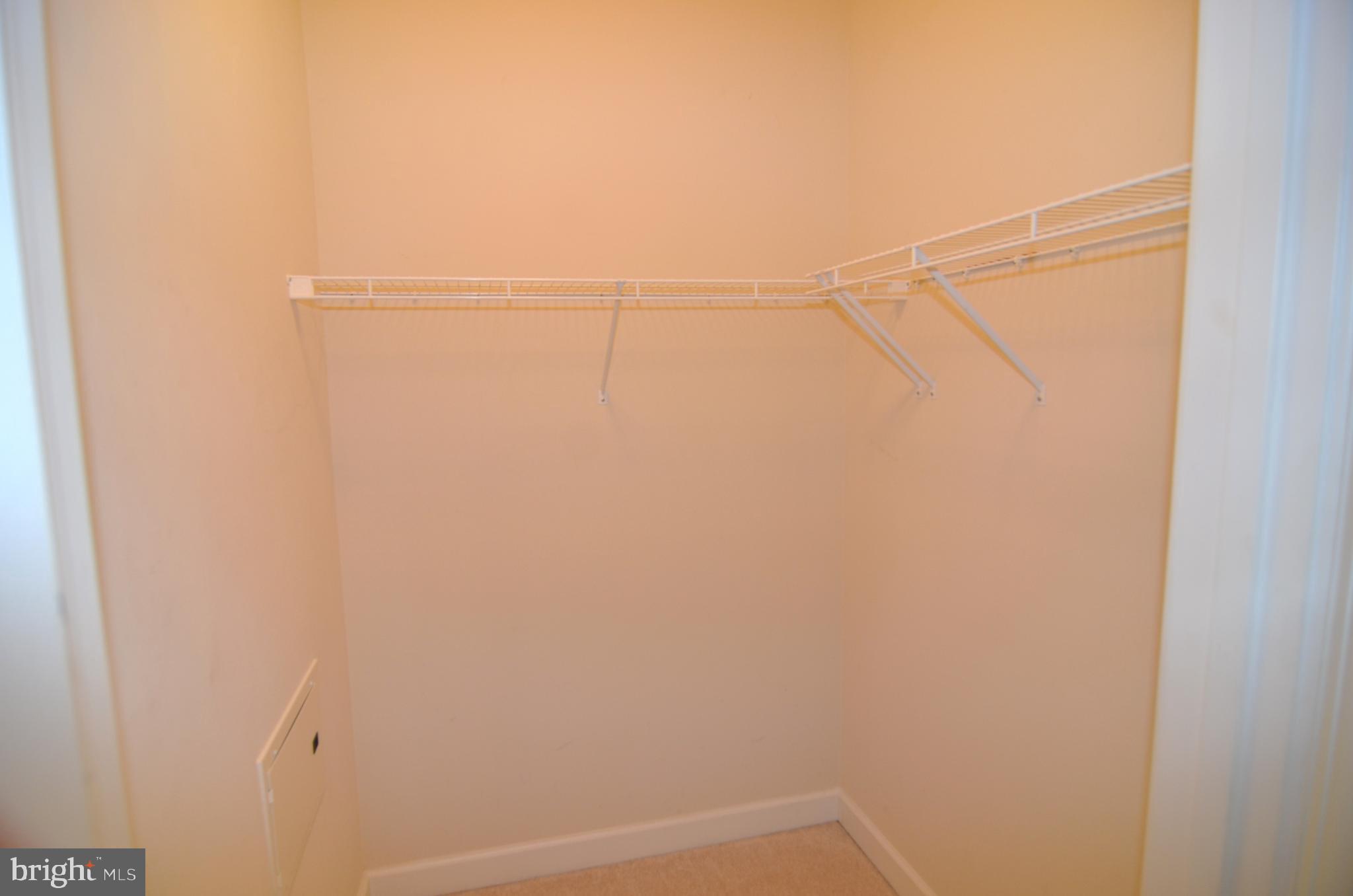 EDELEN STATION CONDOMINIUMS - Residential Lease