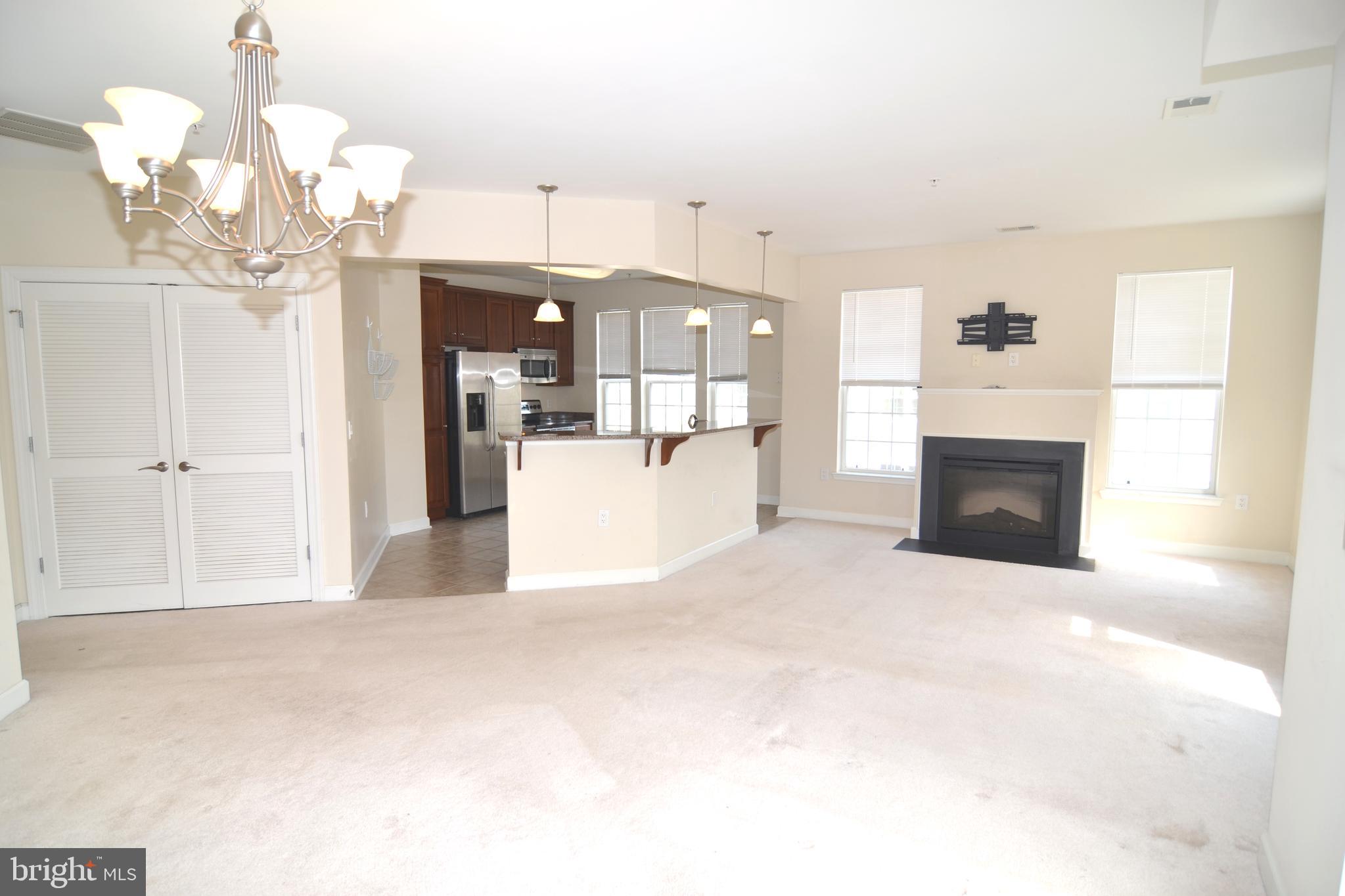 EDELEN STATION CONDOMINIUMS - Residential Lease