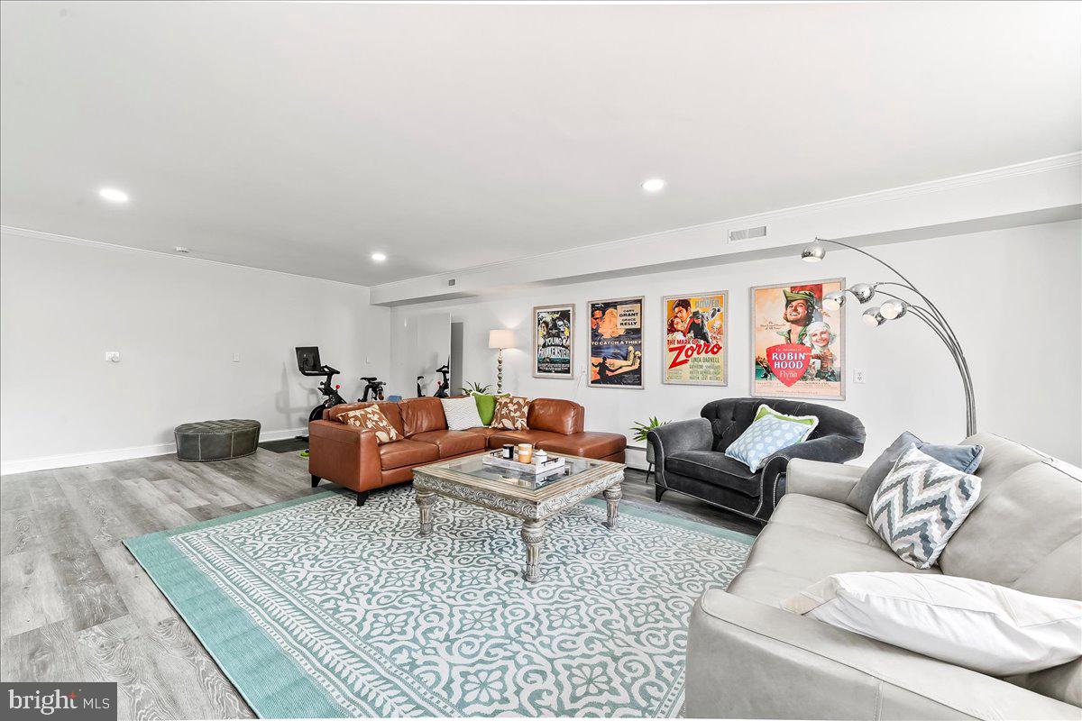 WESTOVER HILLS - Residential