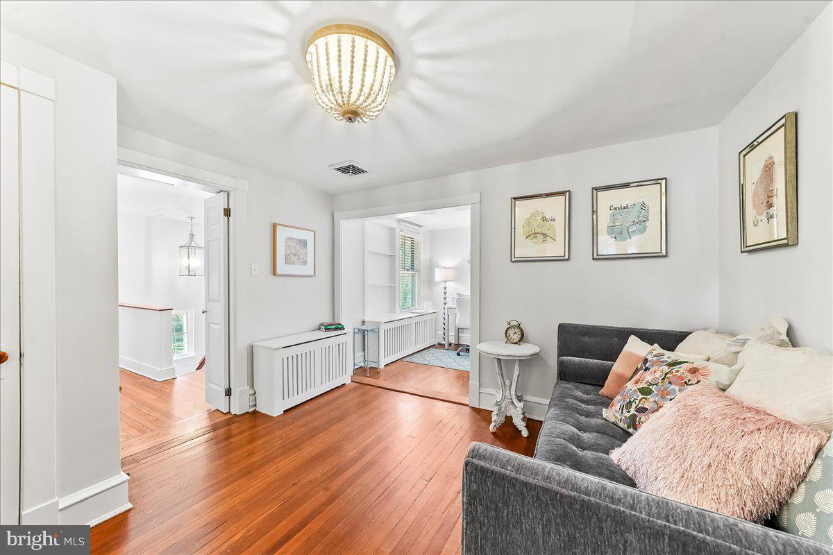 WESTOVER HILLS - Residential