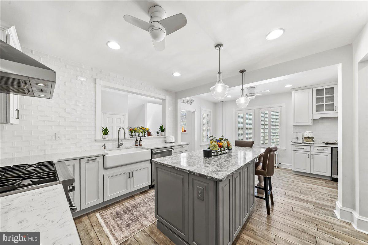 WESTOVER HILLS - Residential