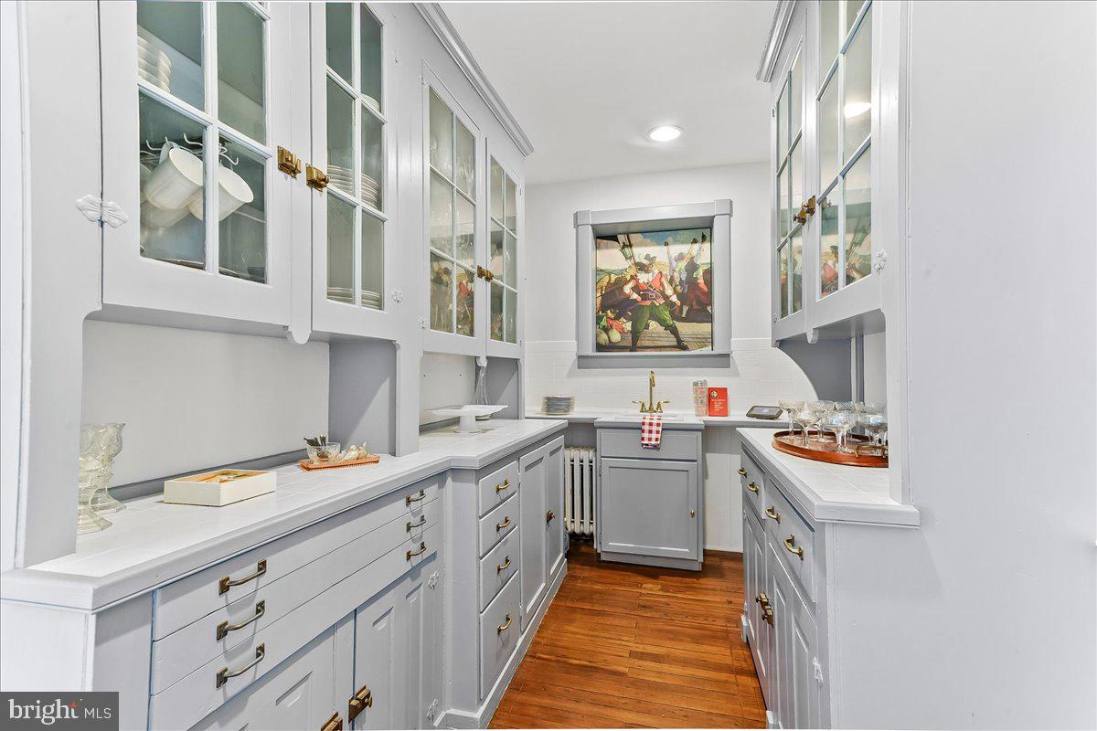 WESTOVER HILLS - Residential