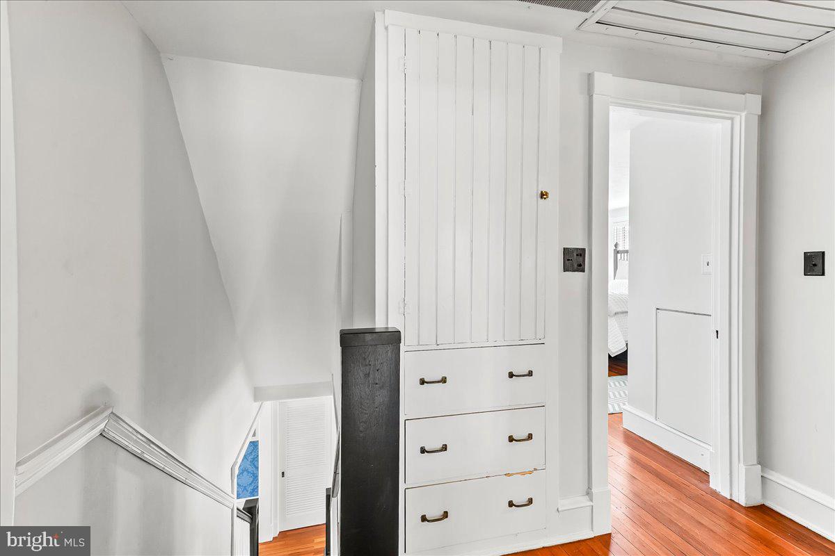 WESTOVER HILLS - Residential