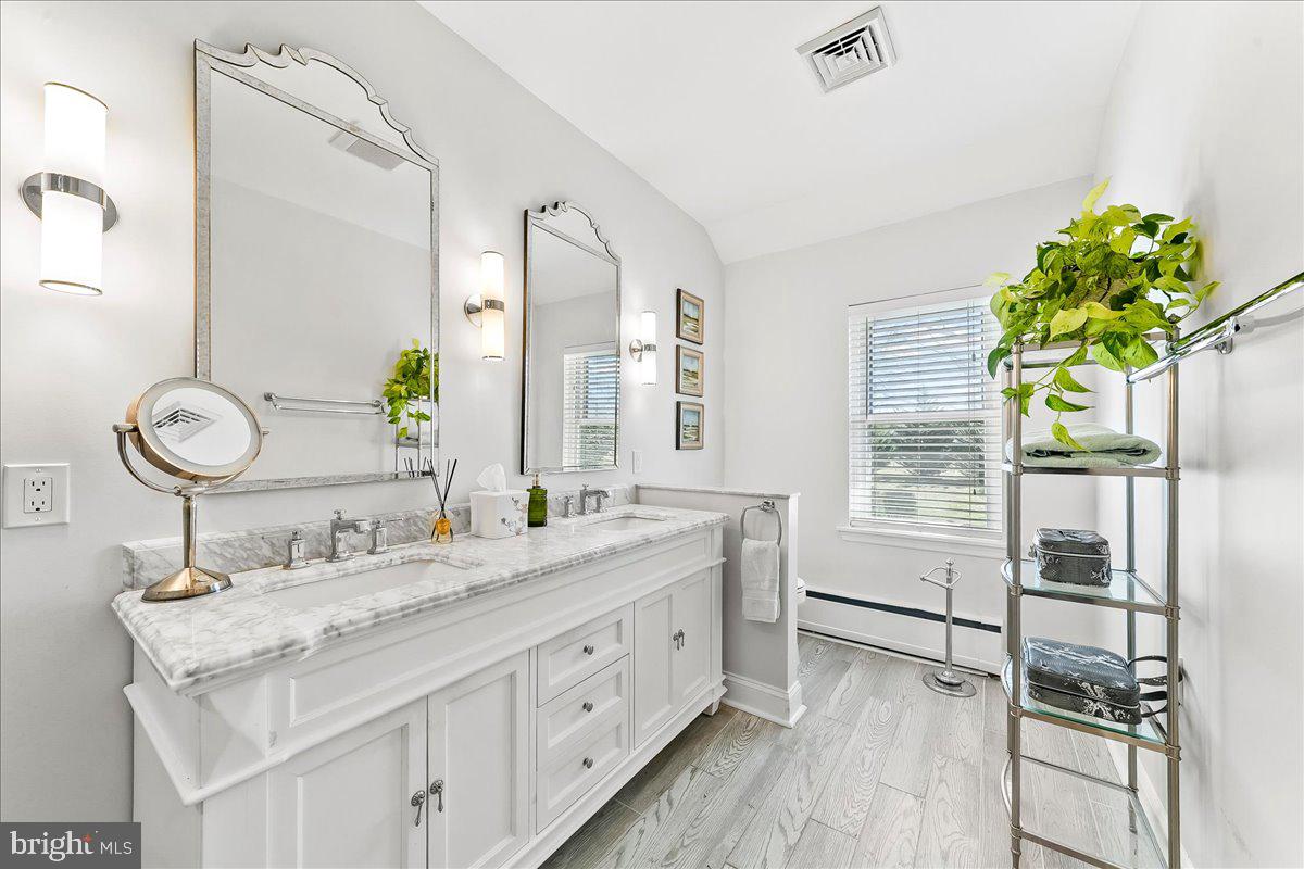 WESTOVER HILLS - Residential