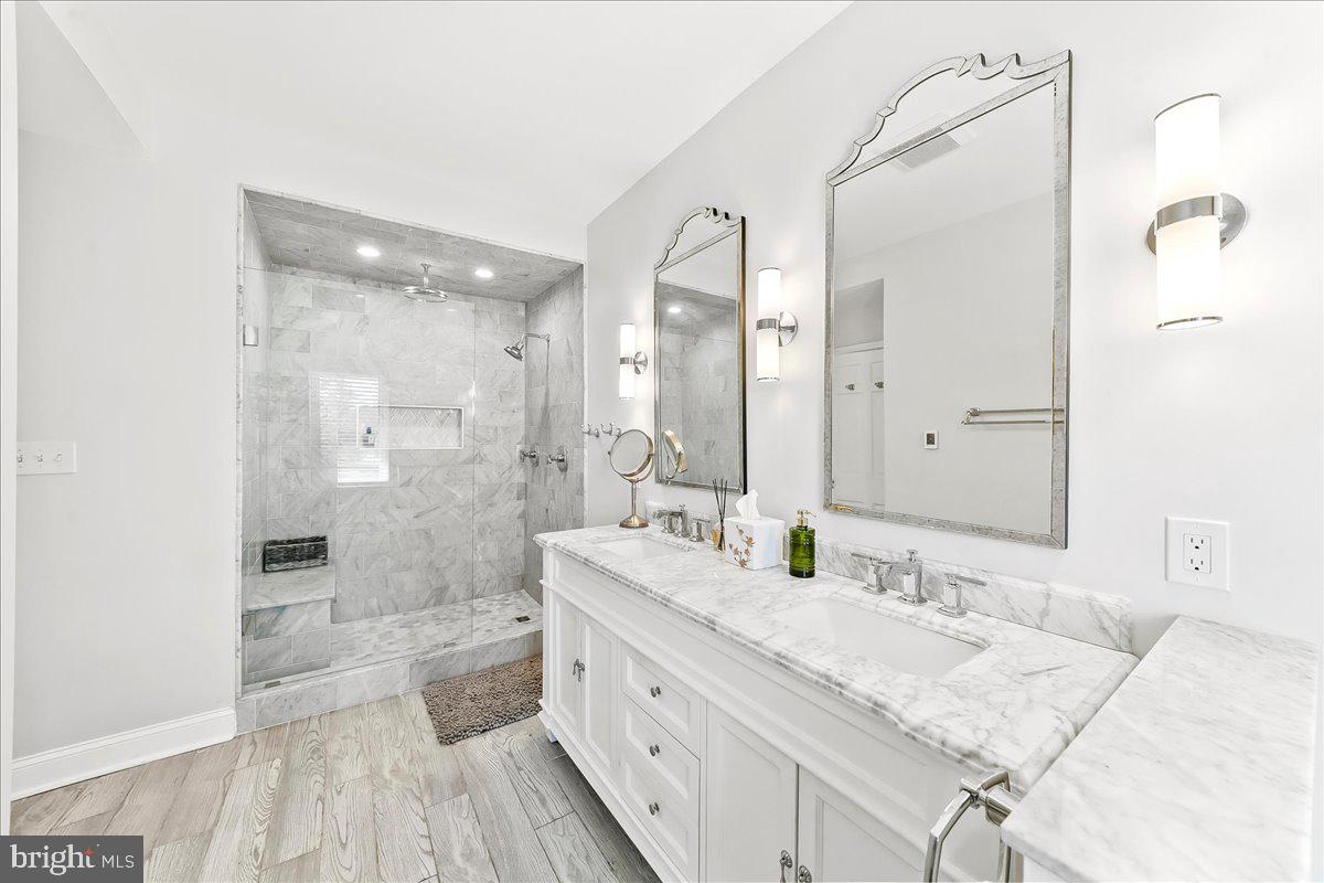 WESTOVER HILLS - Residential