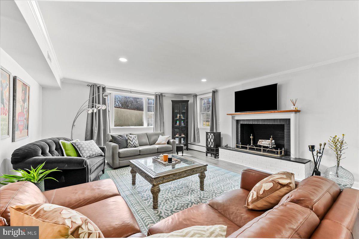 WESTOVER HILLS - Residential