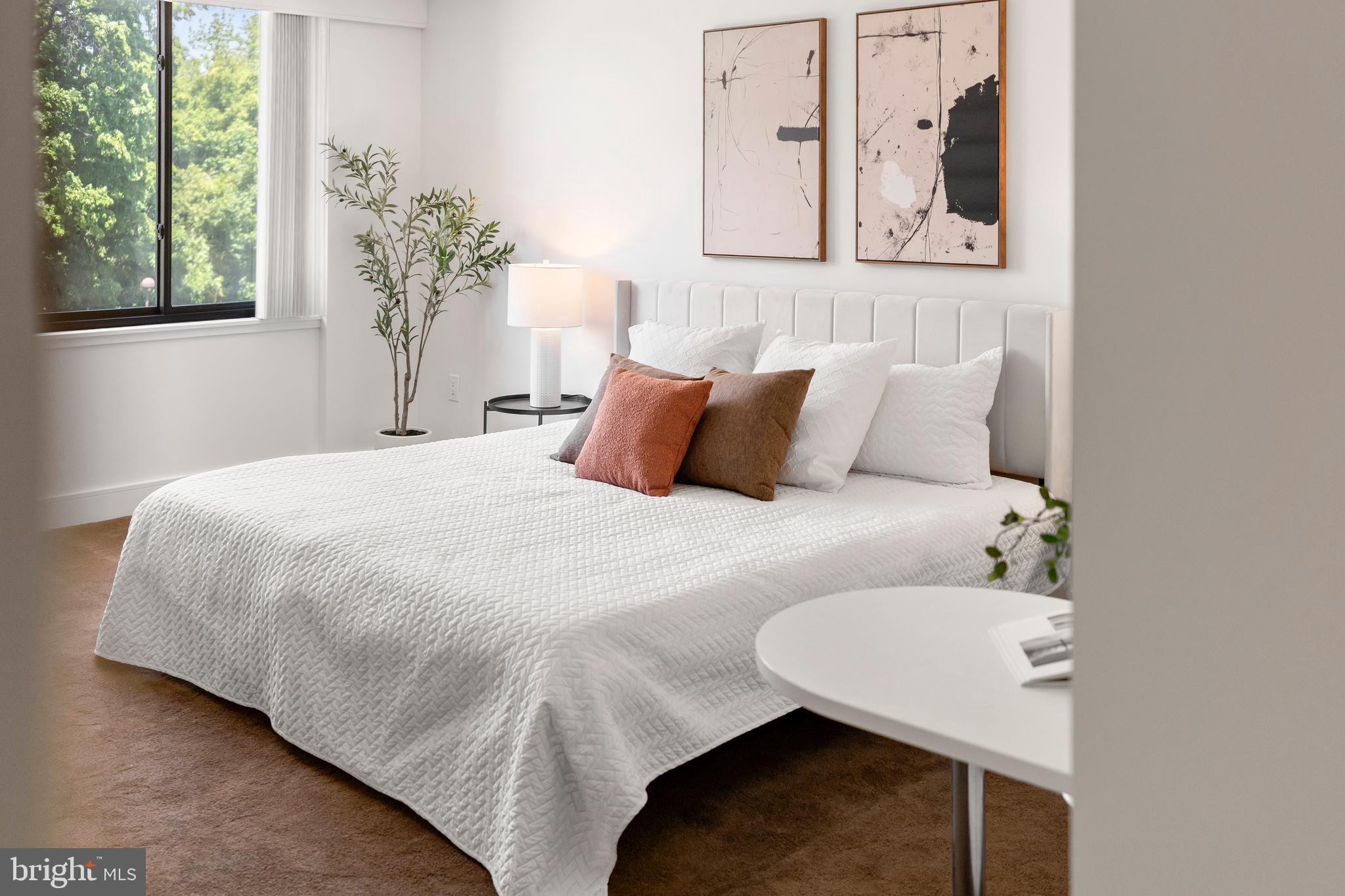 BRIAR HOUSE - Residential