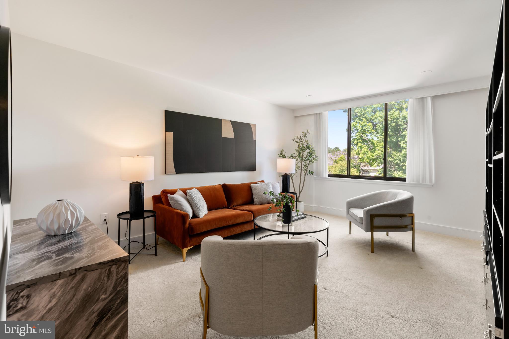 BRIAR HOUSE - Residential
