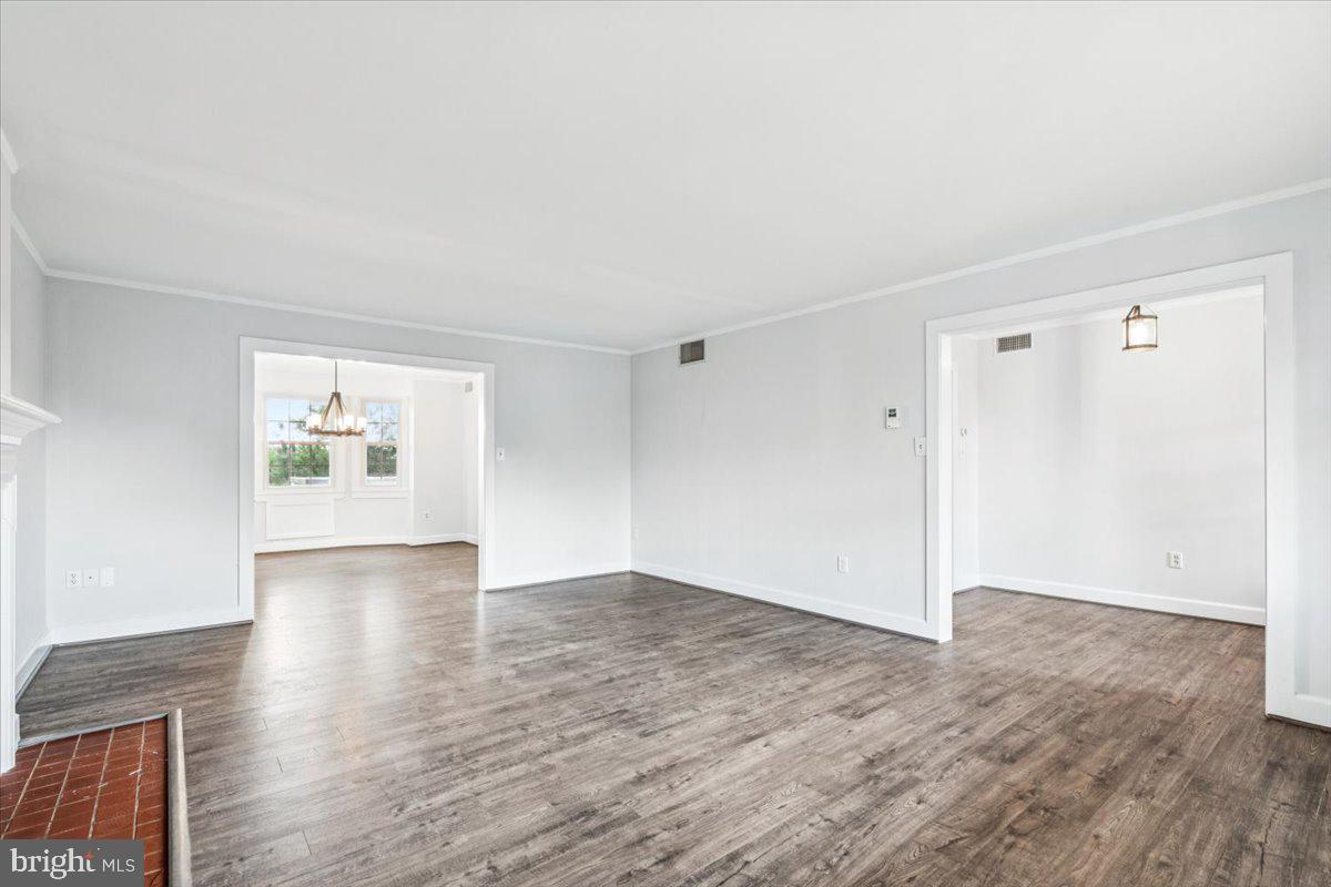 SPRING GARDEN ESTATES - Residential