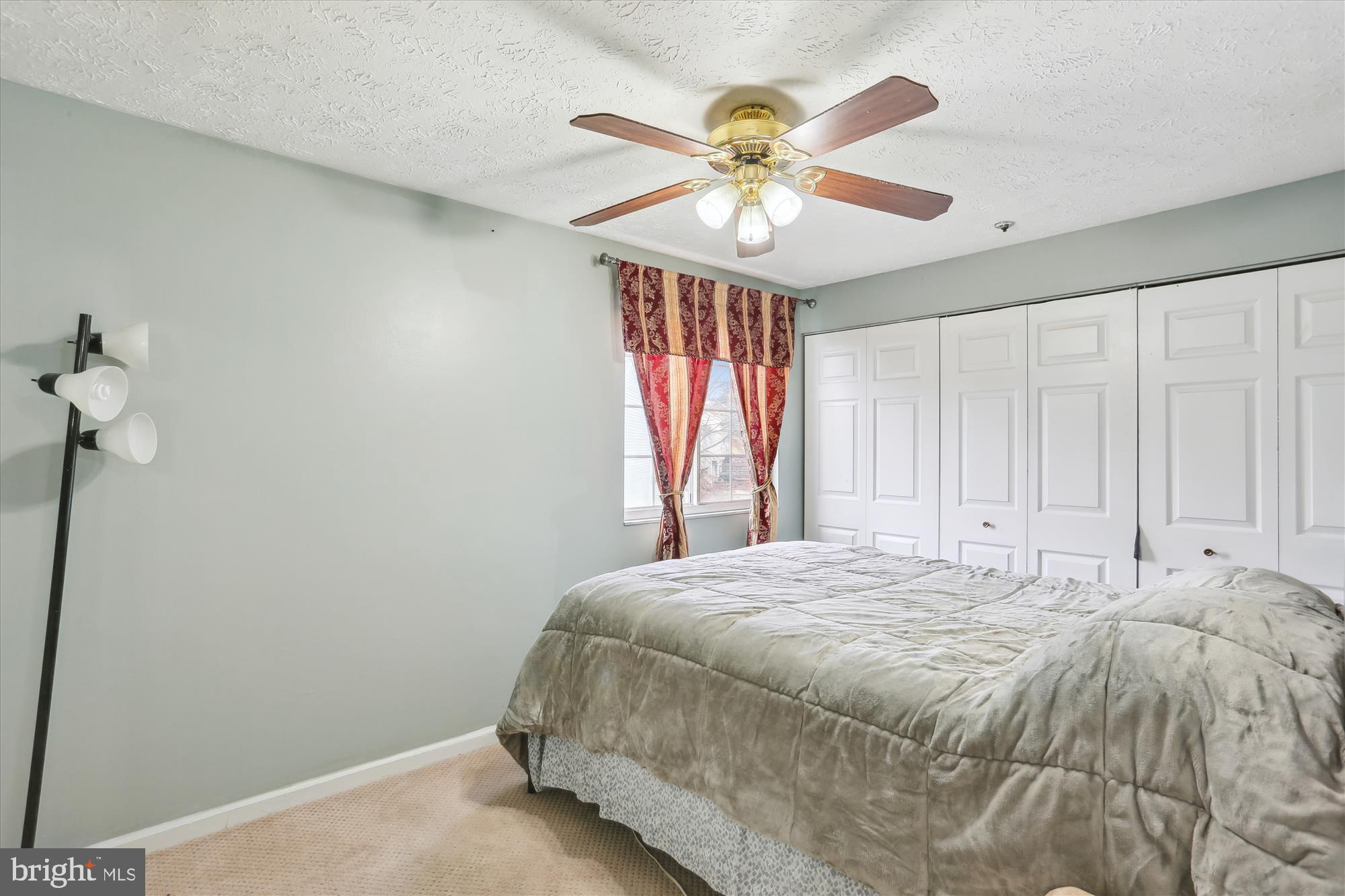 SADDLE CREEK - Residential