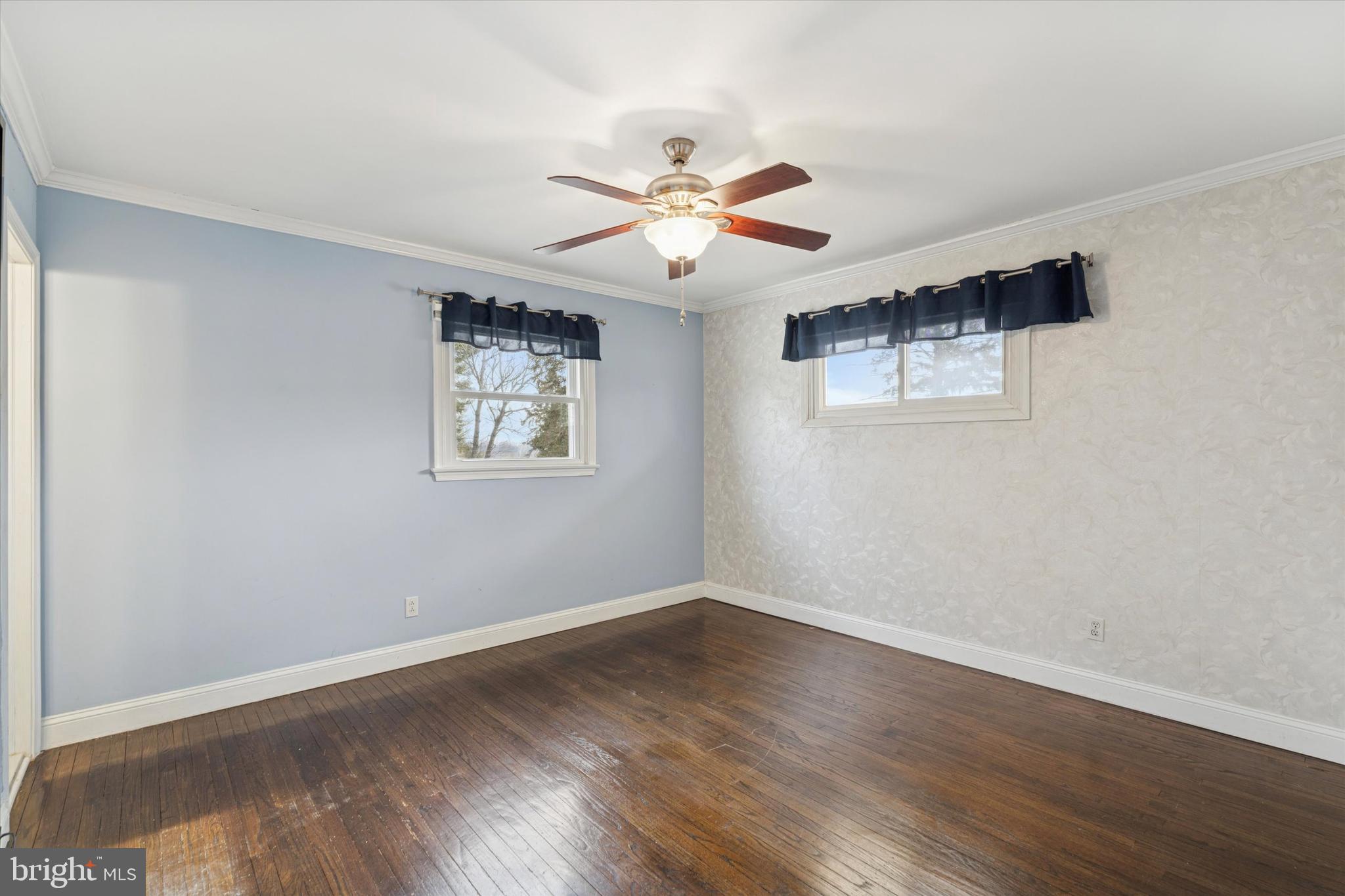 LAWRENCE PARK - Residential