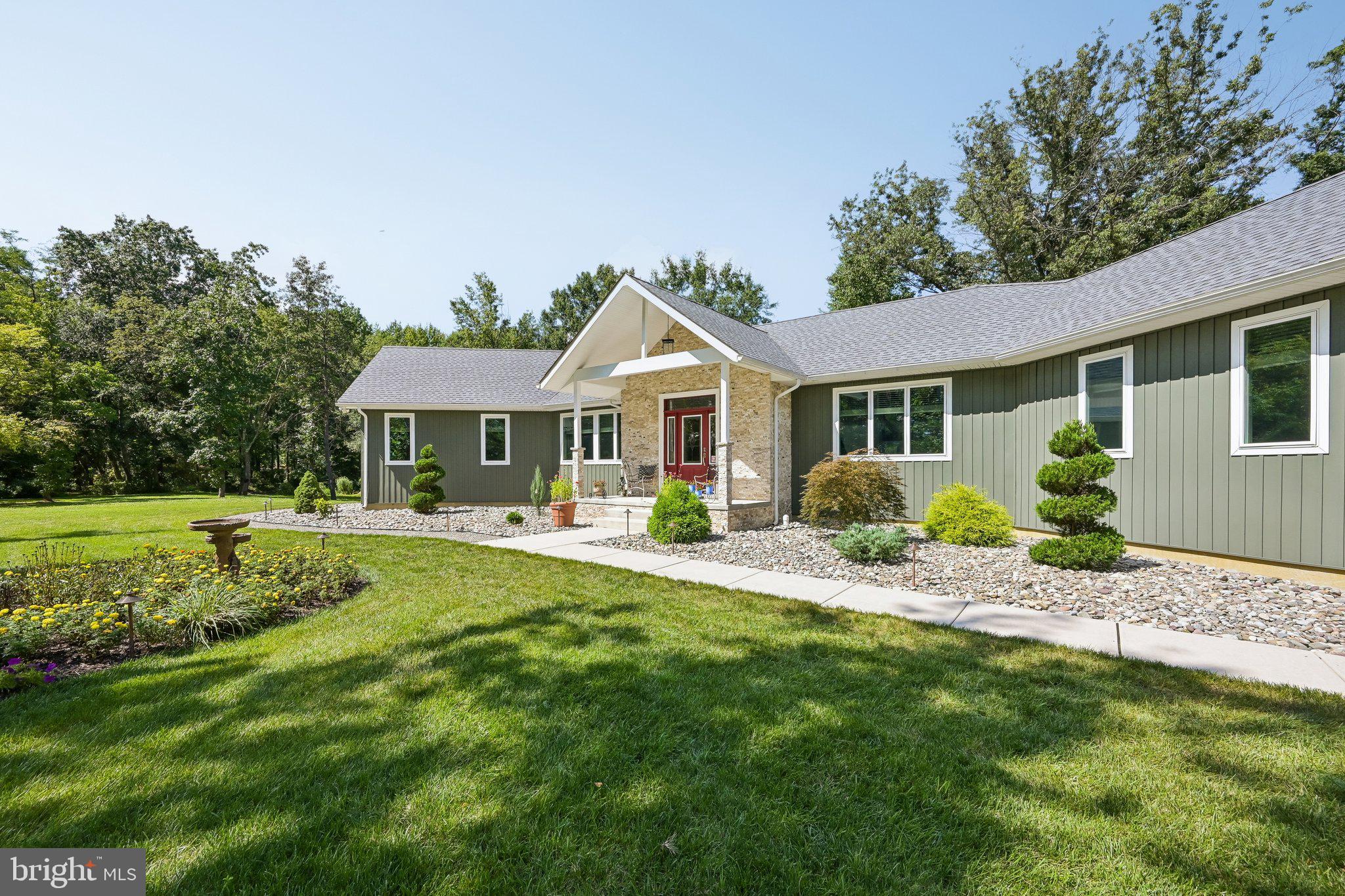114 HILLSIDE ROAD