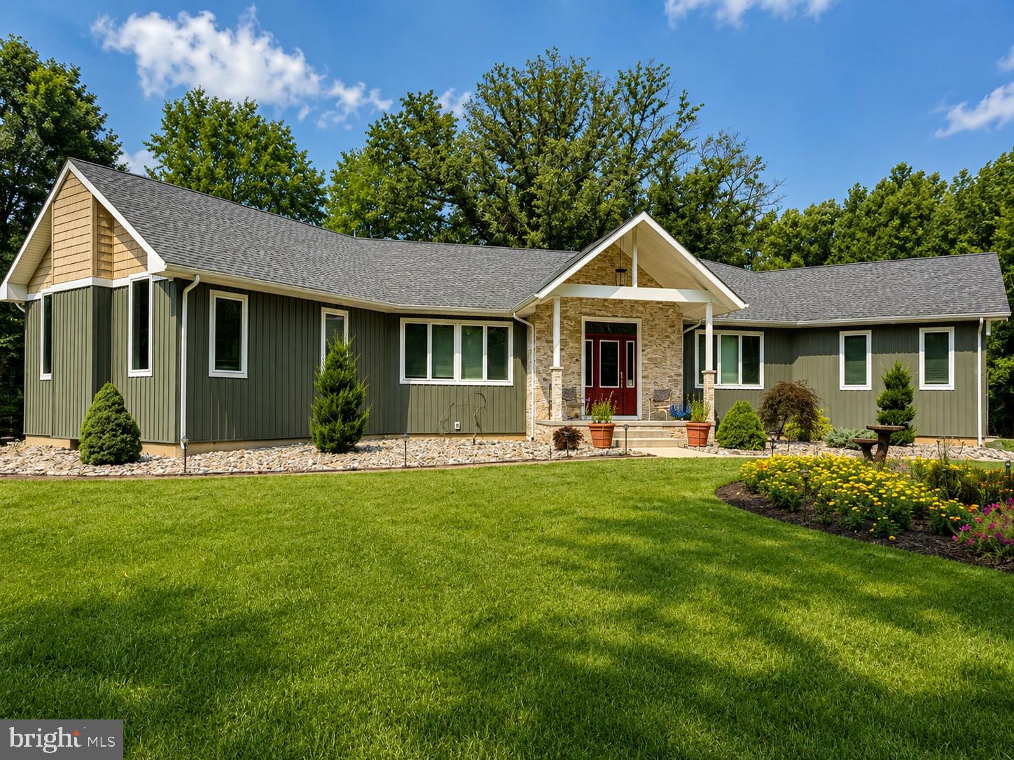 114 HILLSIDE ROAD