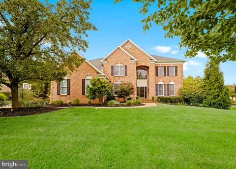 MLS: PABU2131738